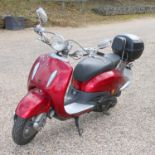 A 125cc Tamoretti scooter