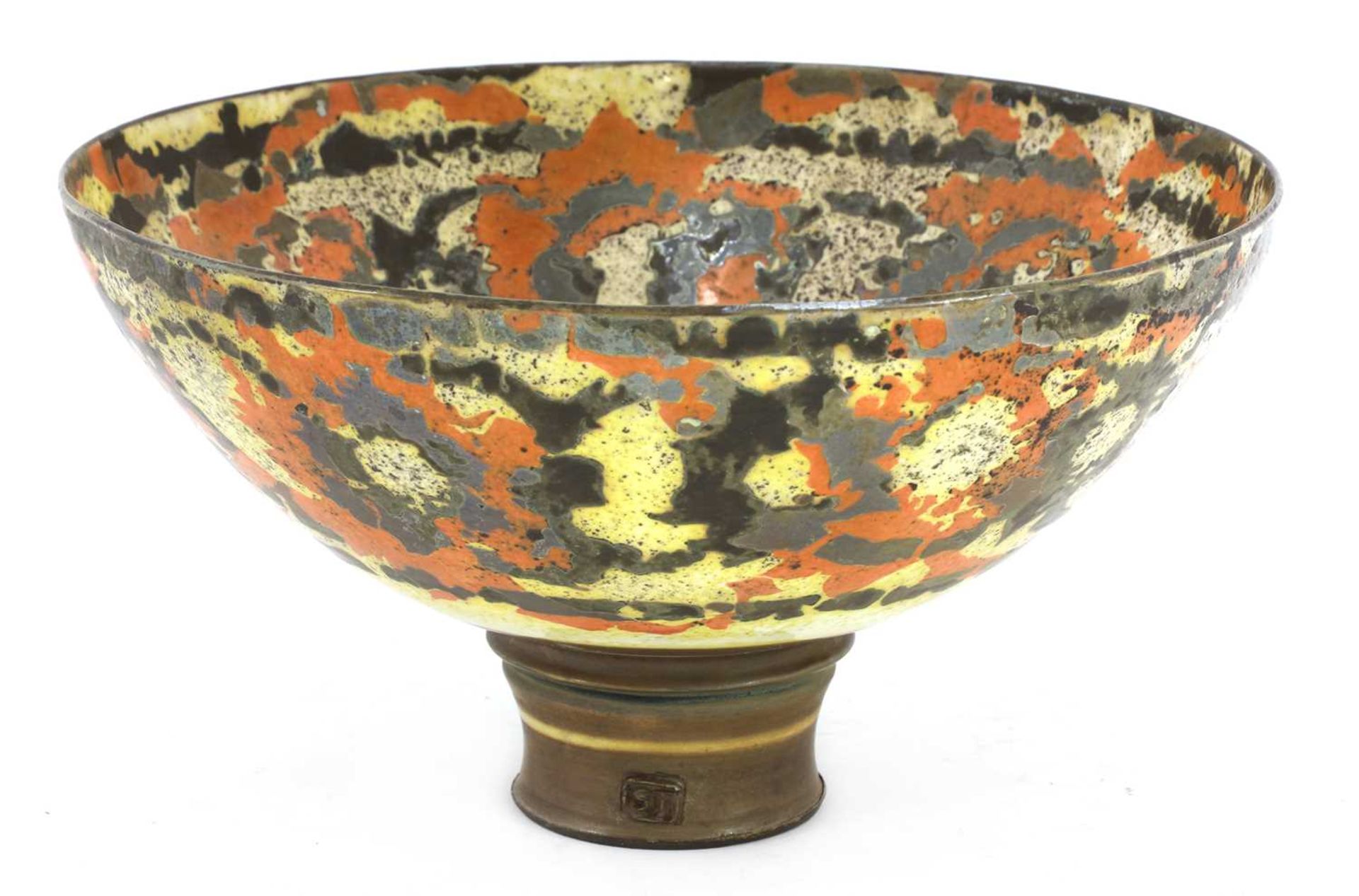 ?A large studio pottery porcelain bowl,