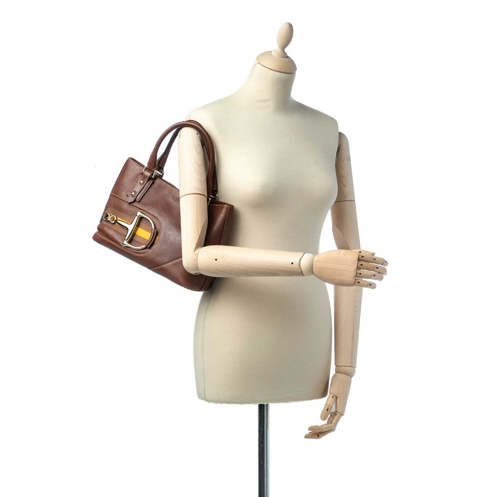 A Gucci brown leather 'Hasler' tote, - Image 5 of 6