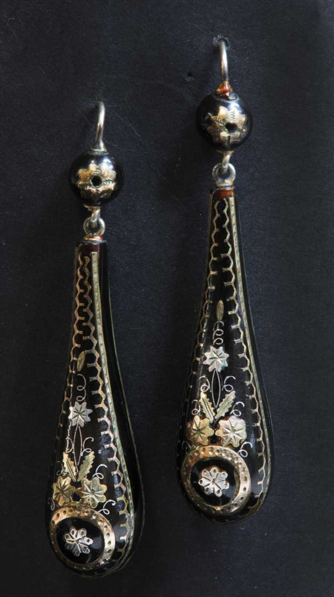 A pair of Victorian piqué work tortoiseshell drop earrings,