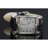 A gentlemen's stainless steel Bumper automatic strap watch, c.1950,