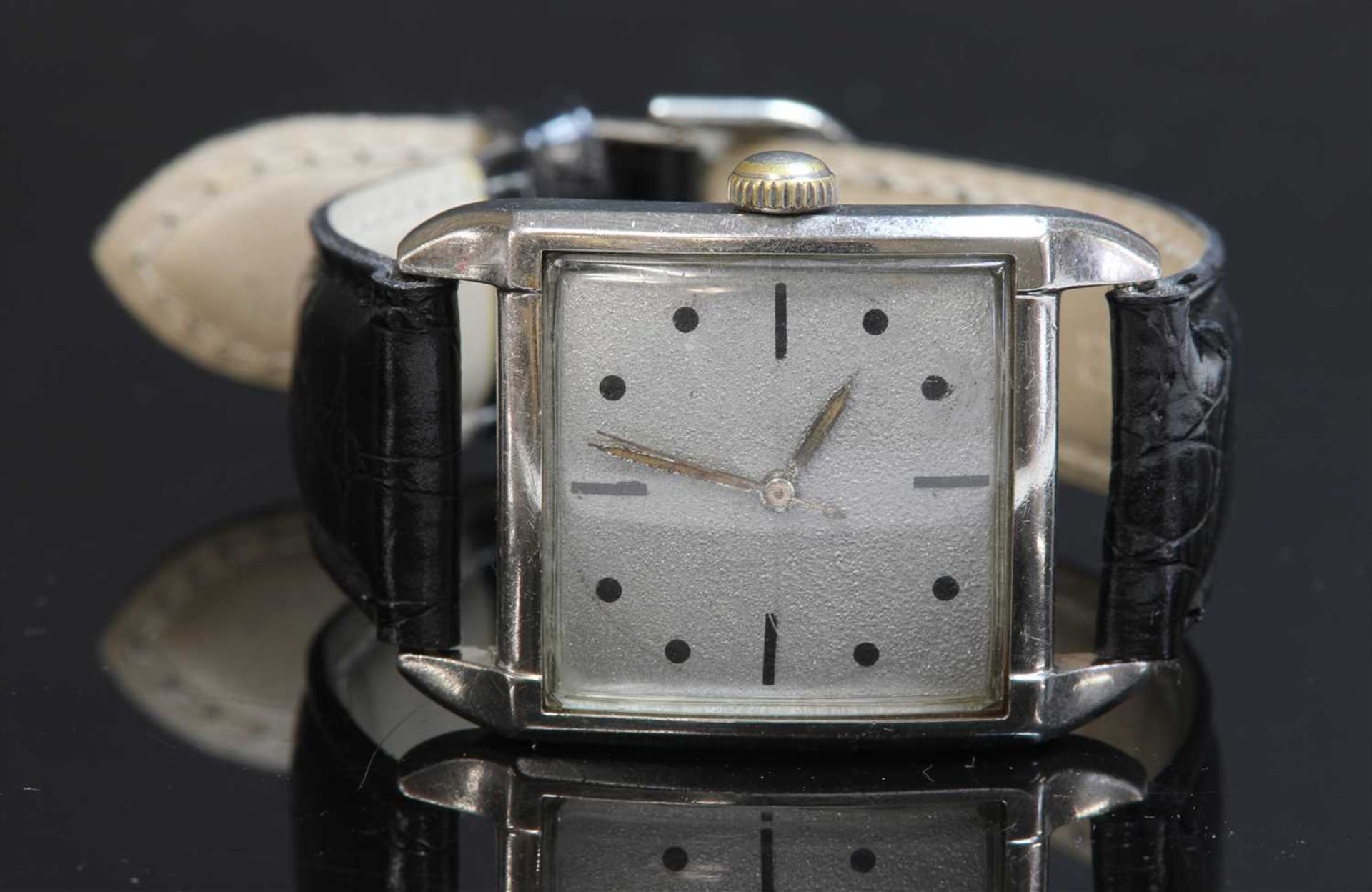 A gentlemen's stainless steel Bumper automatic strap watch, c.1950,