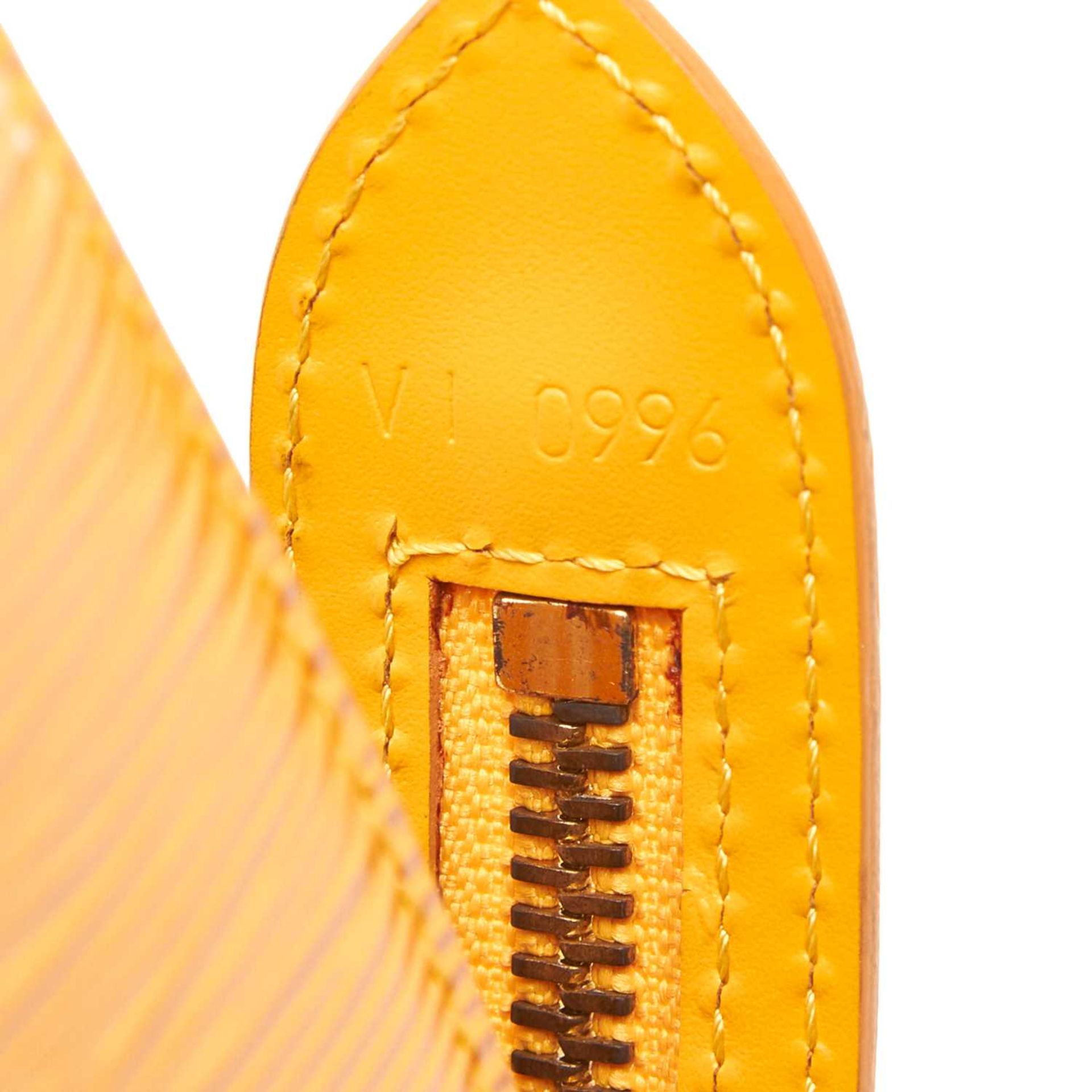 A Louis Vuitton yellow Epi leather 'Saint Jacques' PM, - Bild 8 aus 10