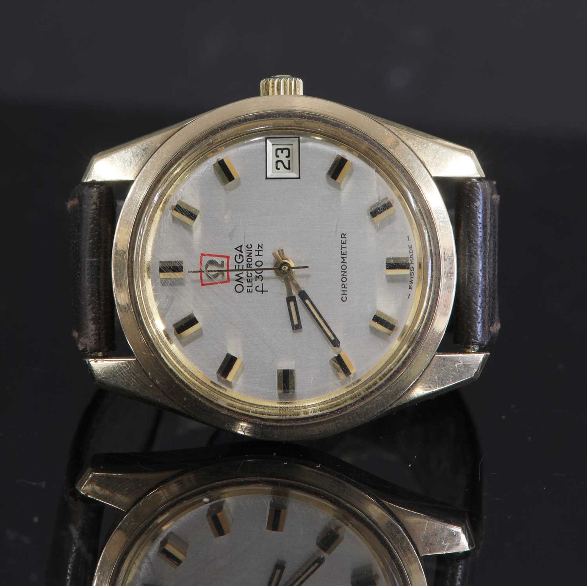 A gentlemen's 9ct gold Omega 'Electronic L300 H2 Chronometer' strap watch, c.1970,