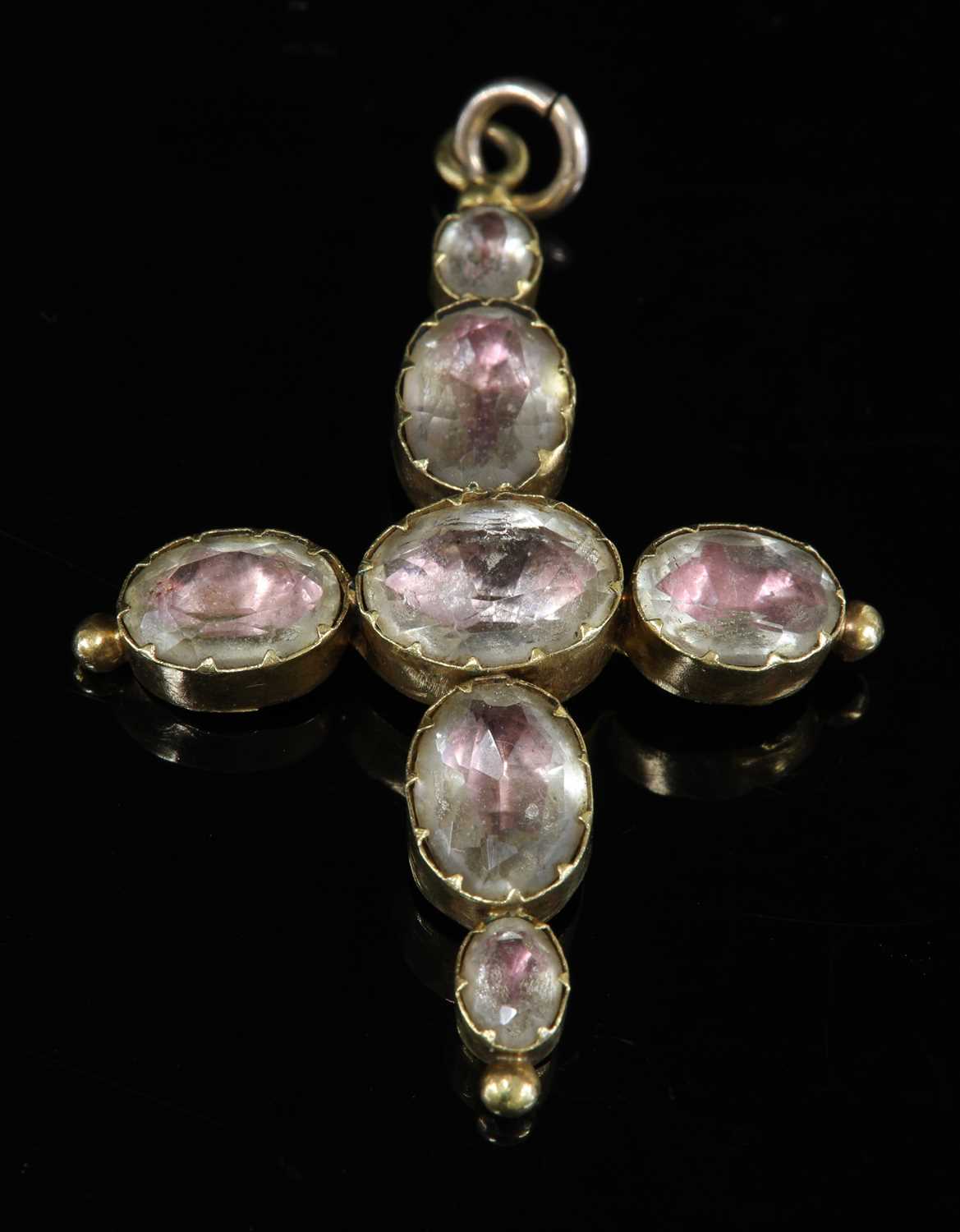 A Georgian gold foil-backed quartz Latin-style cross,