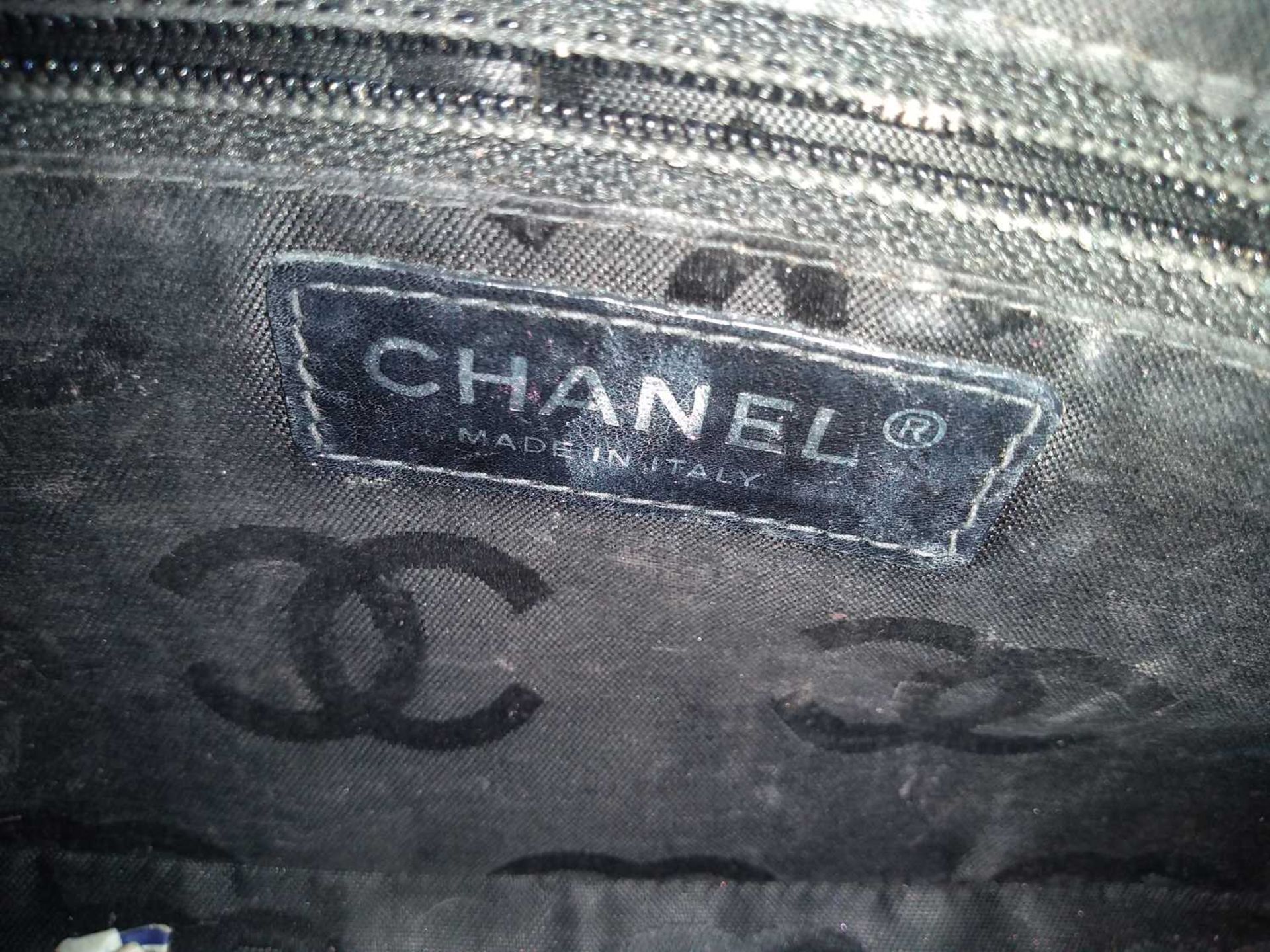 A Chanel 'Cambon Ligne' pochette, - Image 12 of 22
