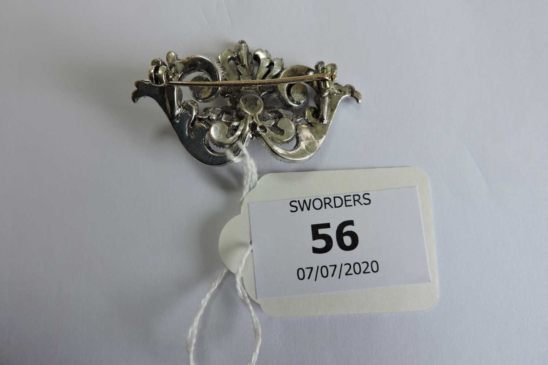 An antique diamond set brooch, - Bild 4 aus 4