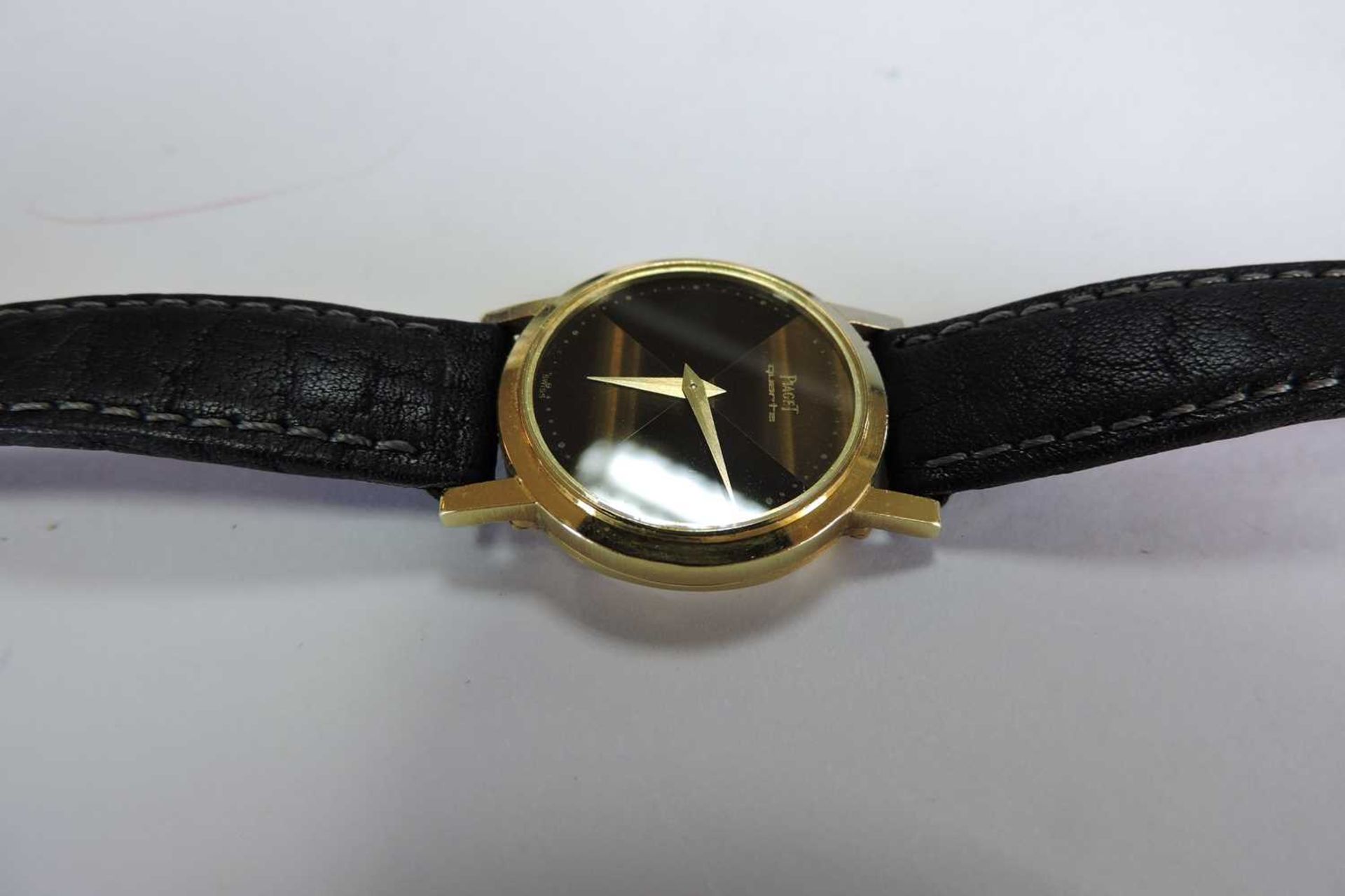 A ladies' 18ct gold Piaget quartz strap watch, - Image 4 of 7
