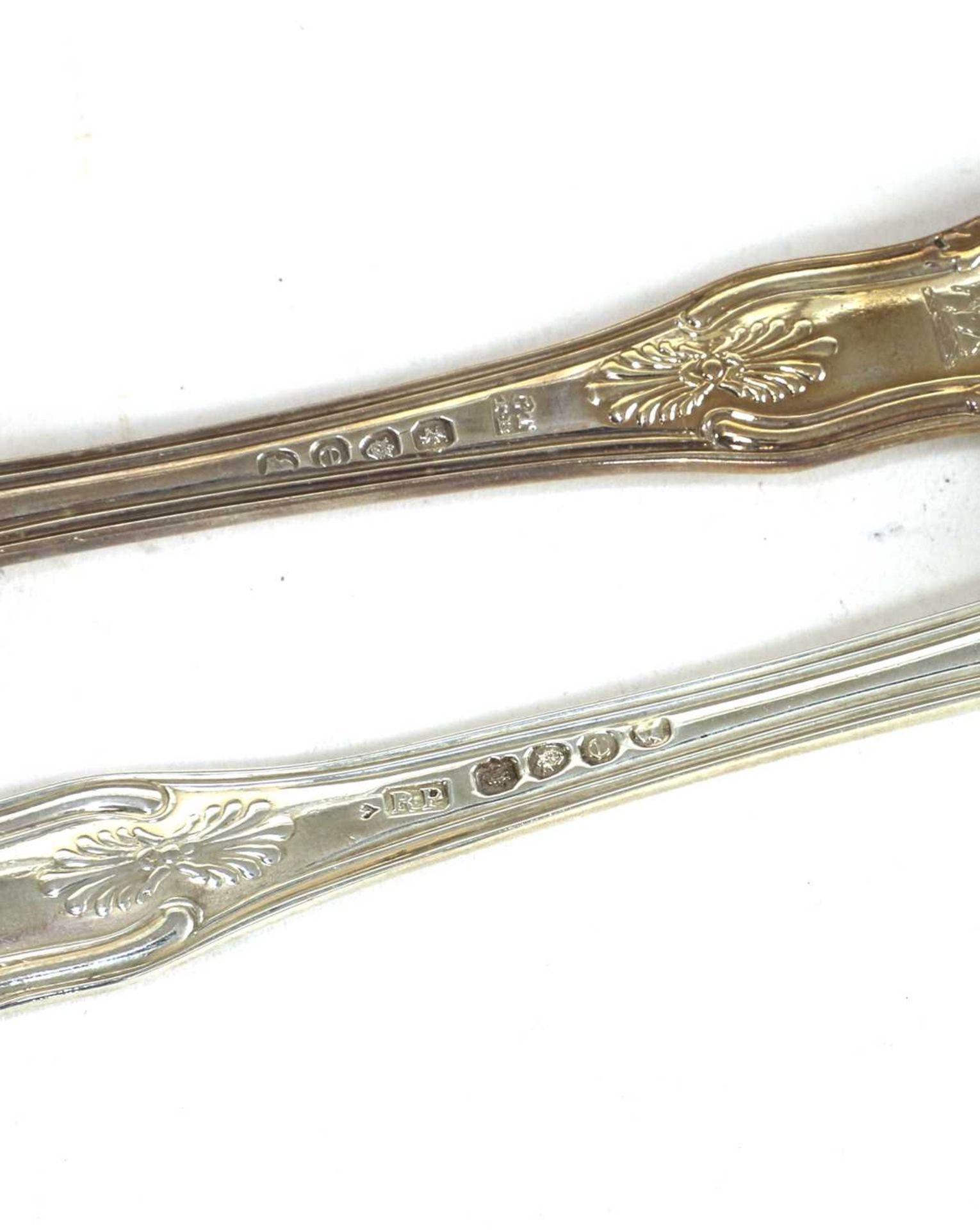 A large composite King's pattern silver cutlery set, - Bild 2 aus 2