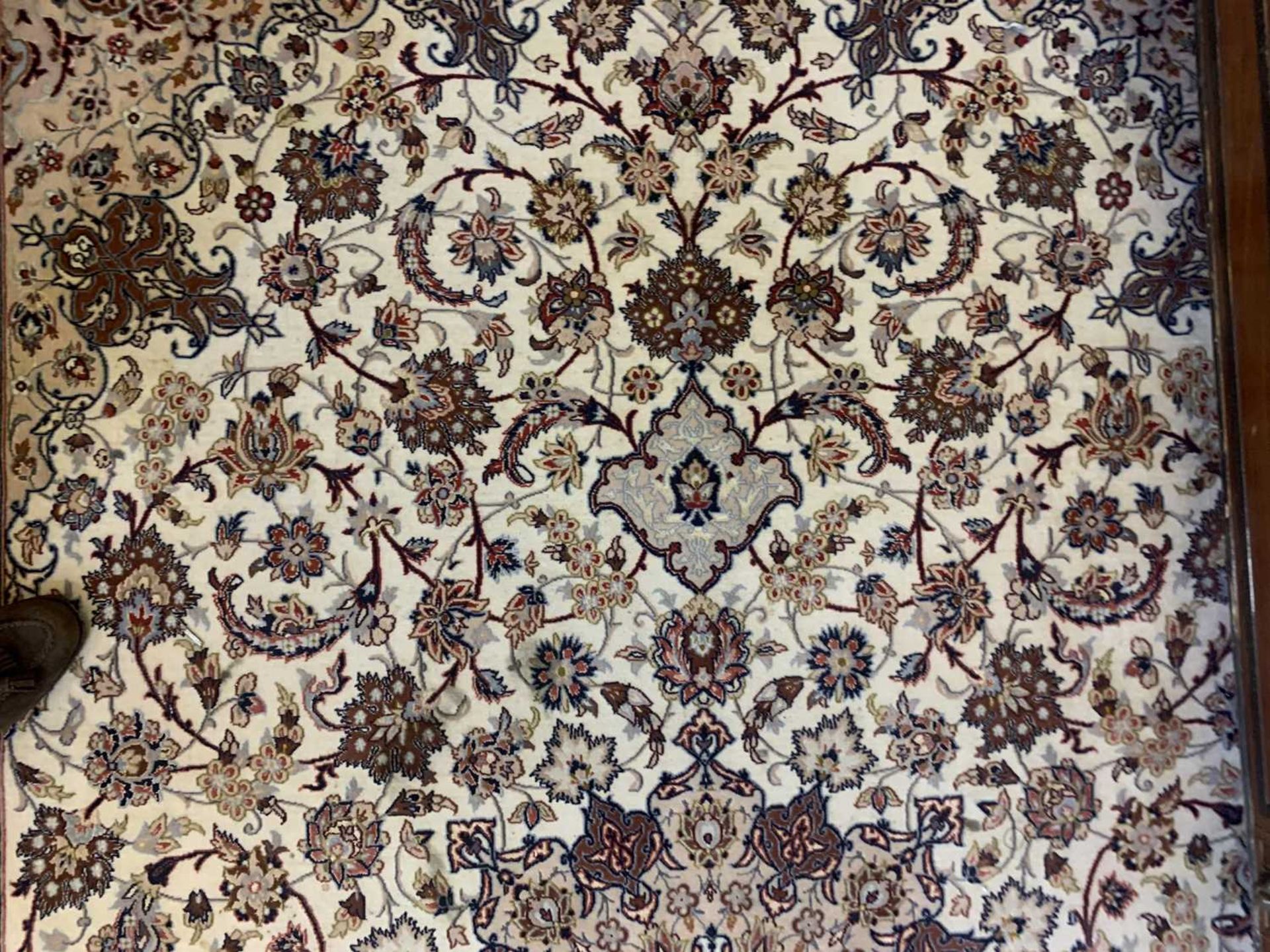 A Tabriz carpet, - Image 13 of 14