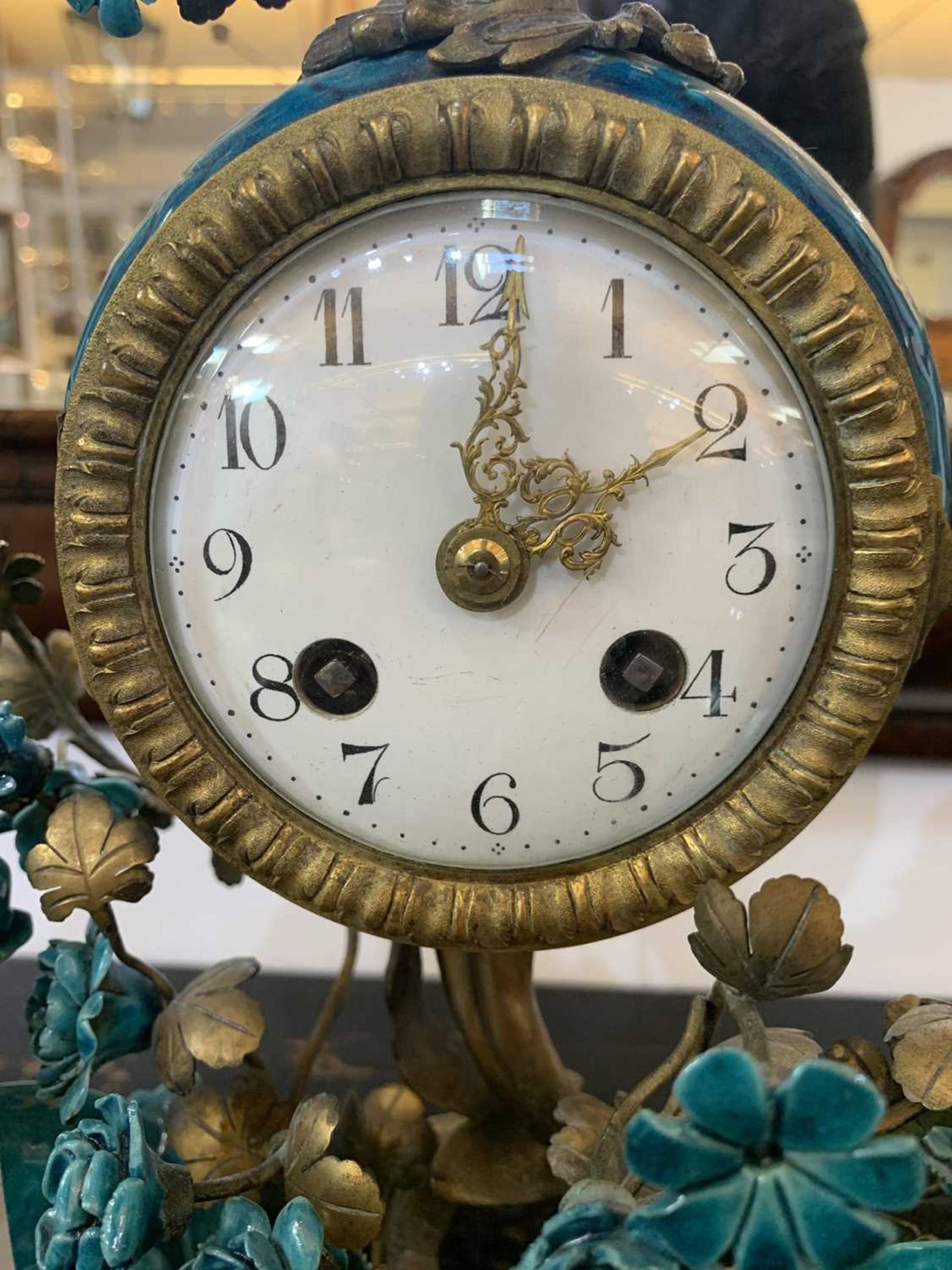 A French ormolu table clock, - Bild 6 aus 11