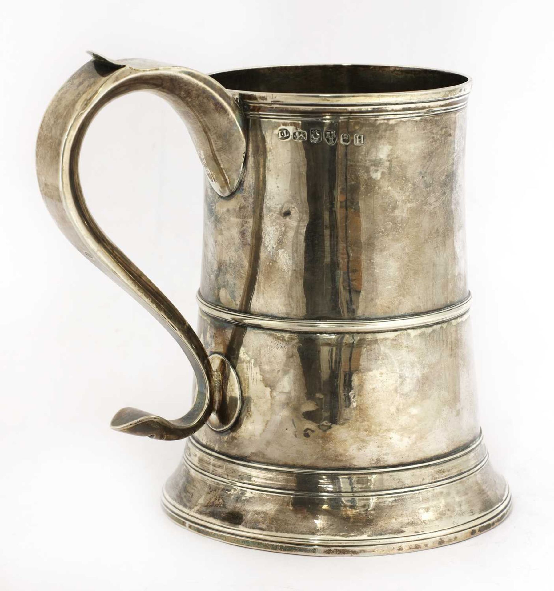 A George III silver mug