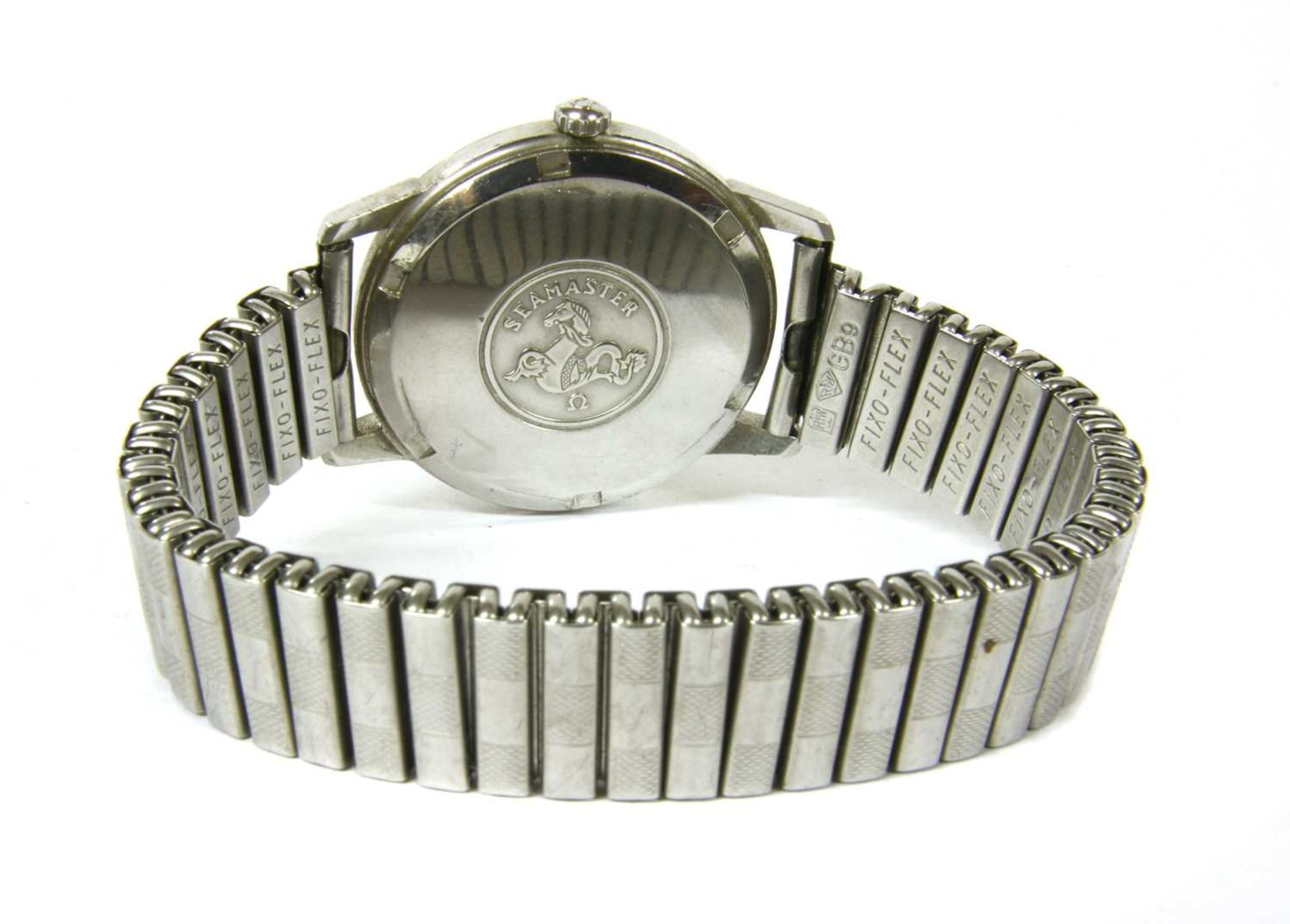 A gentlemen's stainless steel Omega 'Seamaster' automatic bracelet watch, c.1966 - Bild 2 aus 4