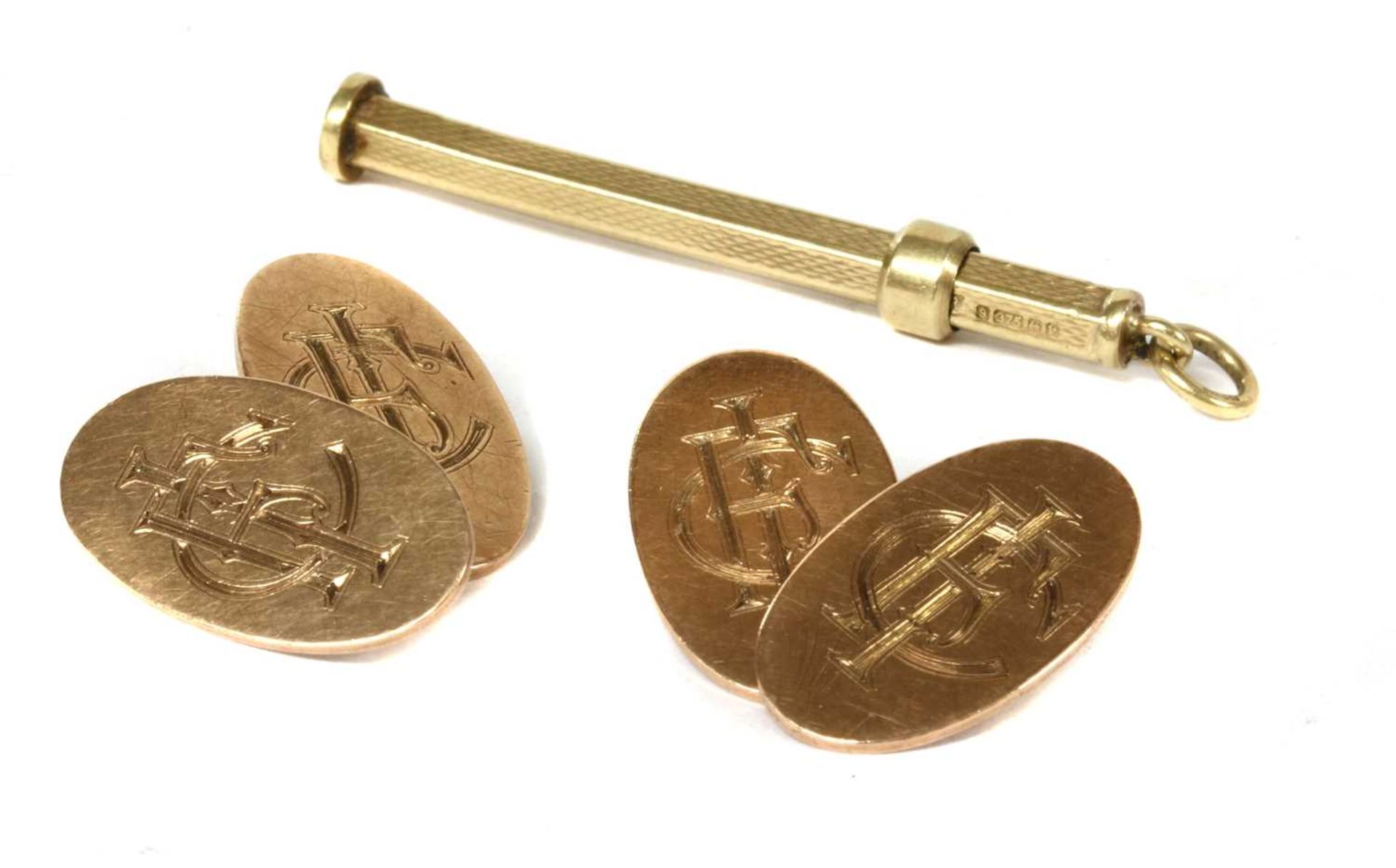 A pair of 9ct gold cufflinks,