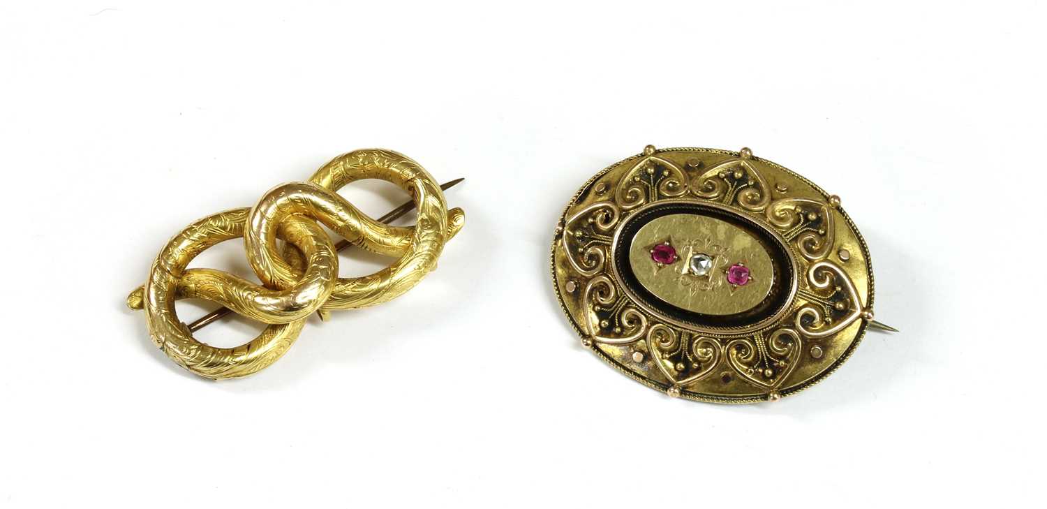 A Victorian gold knot brooch,