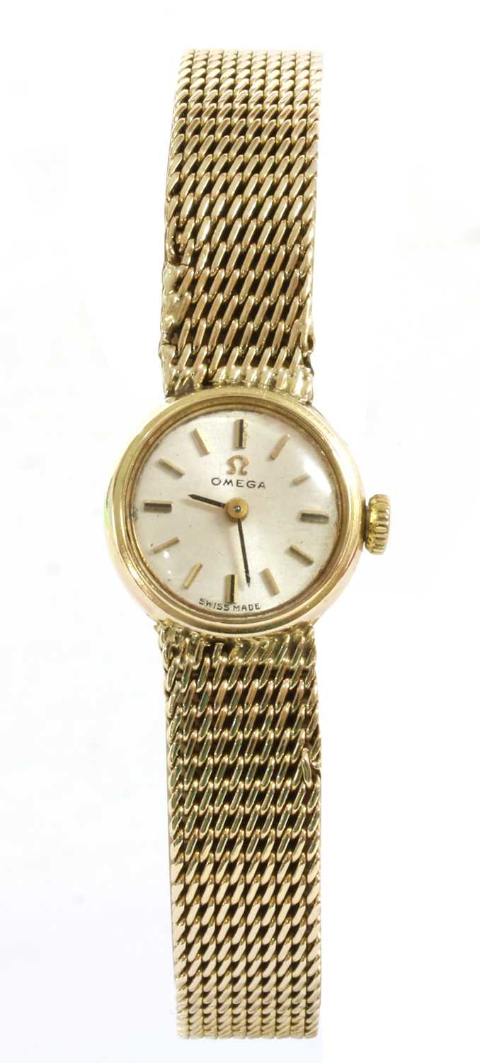 A ladies' 9ct gold Omega mechanical bracelet watch, c.1970,