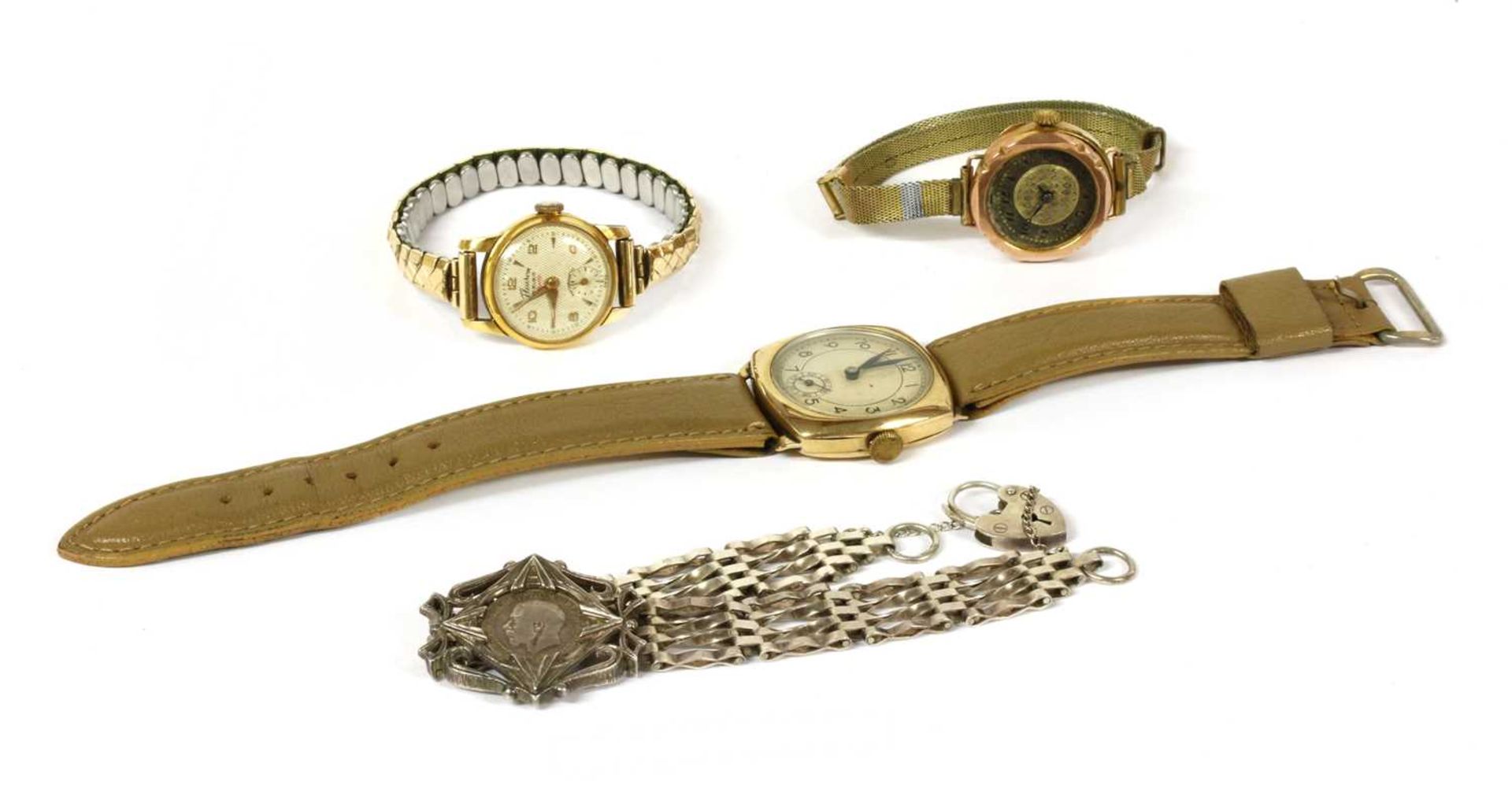 A mid-size 9ct gold mechanical strap watch, c.1940,