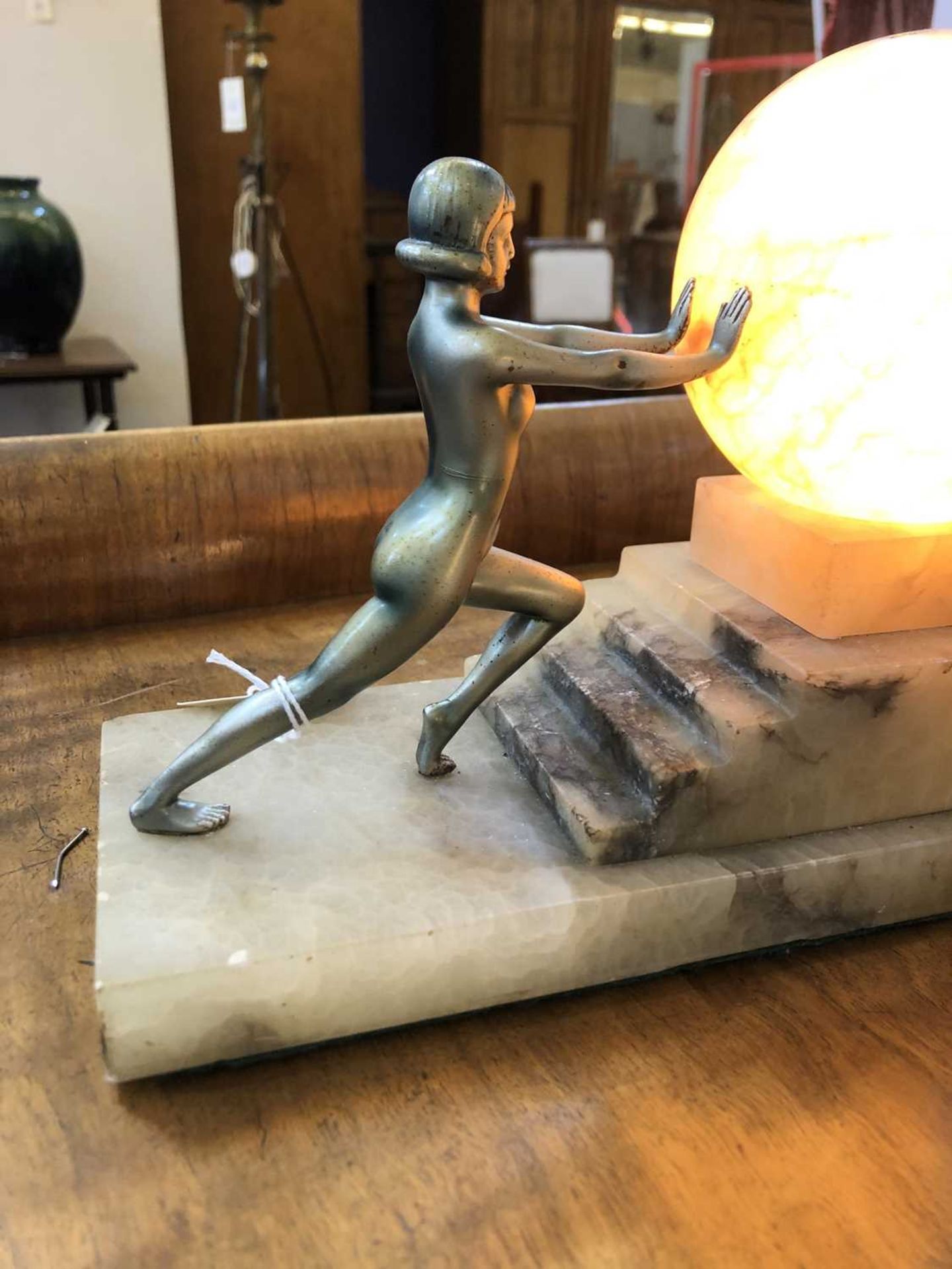 An Art Deco onyx lamp, - Bild 8 aus 8