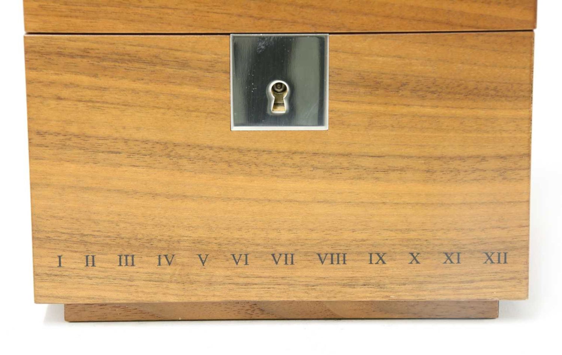 A David Linley walnut table watch case, - Image 5 of 8