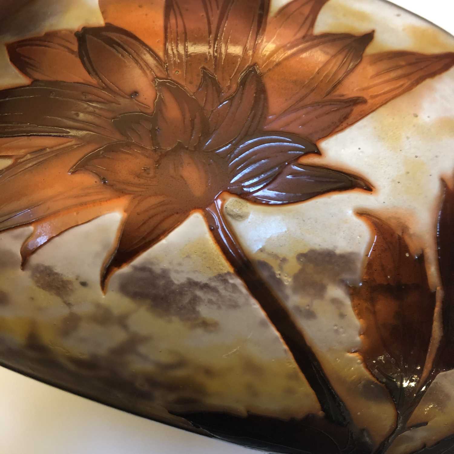 A Daum cameo glass bowl, - Image 10 of 11