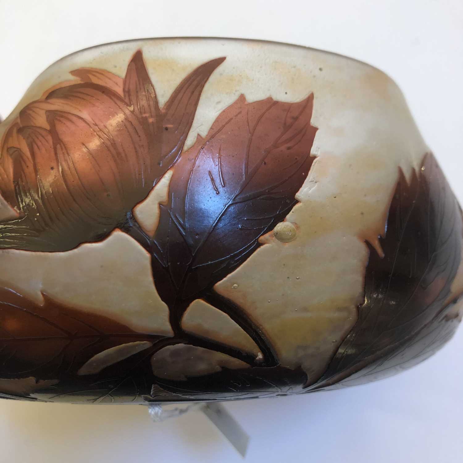 A Daum cameo glass bowl, - Image 7 of 11