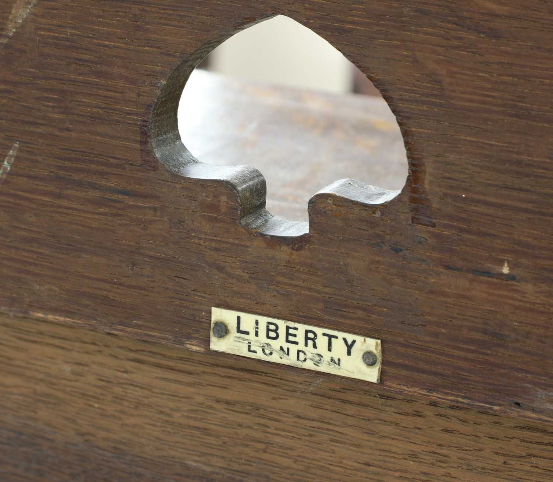 An Arts and Crafts Liberty & Co. oak bookcase, - Bild 2 aus 5