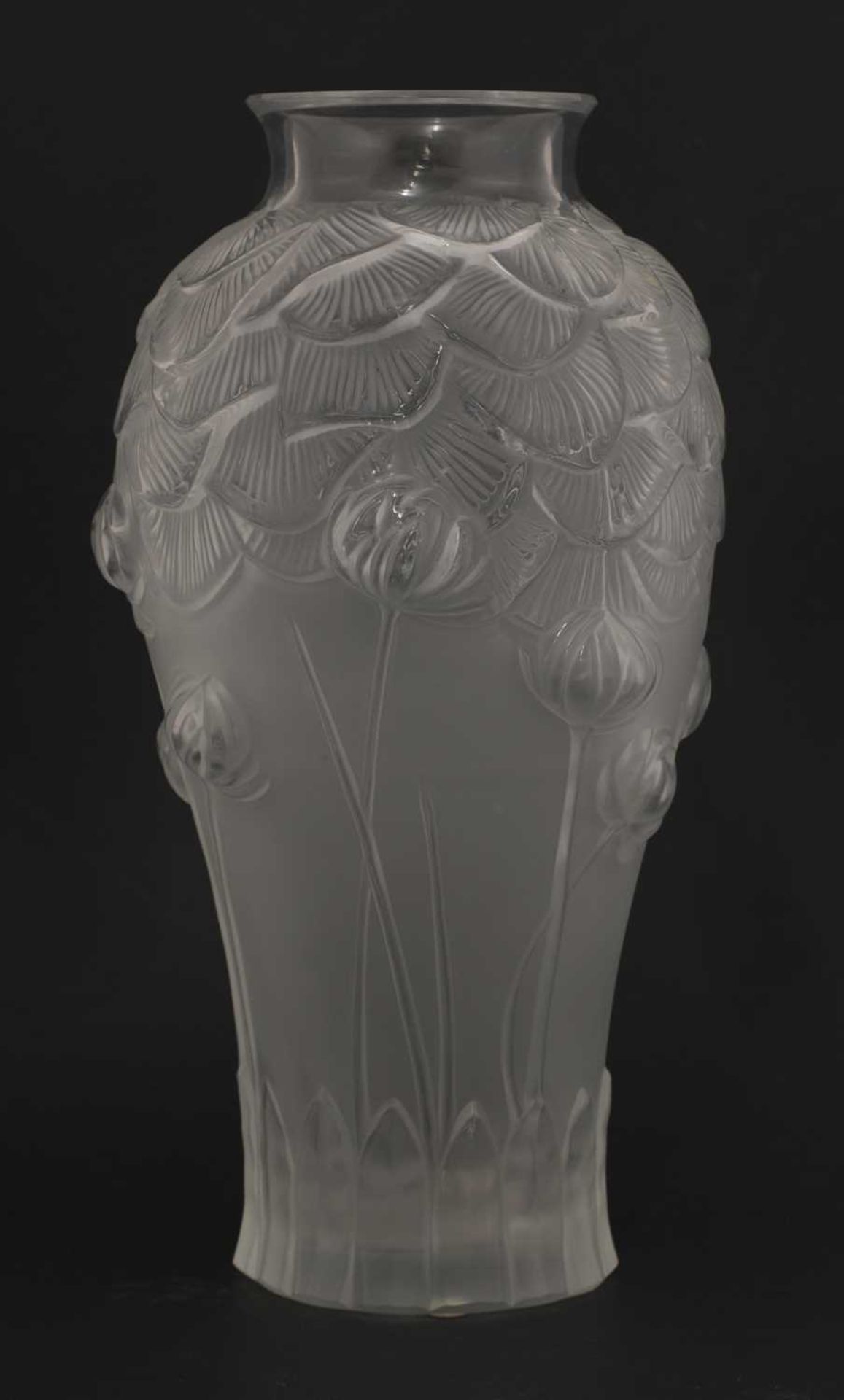 A Lalique 'Giverny' glass vase, - Bild 3 aus 3