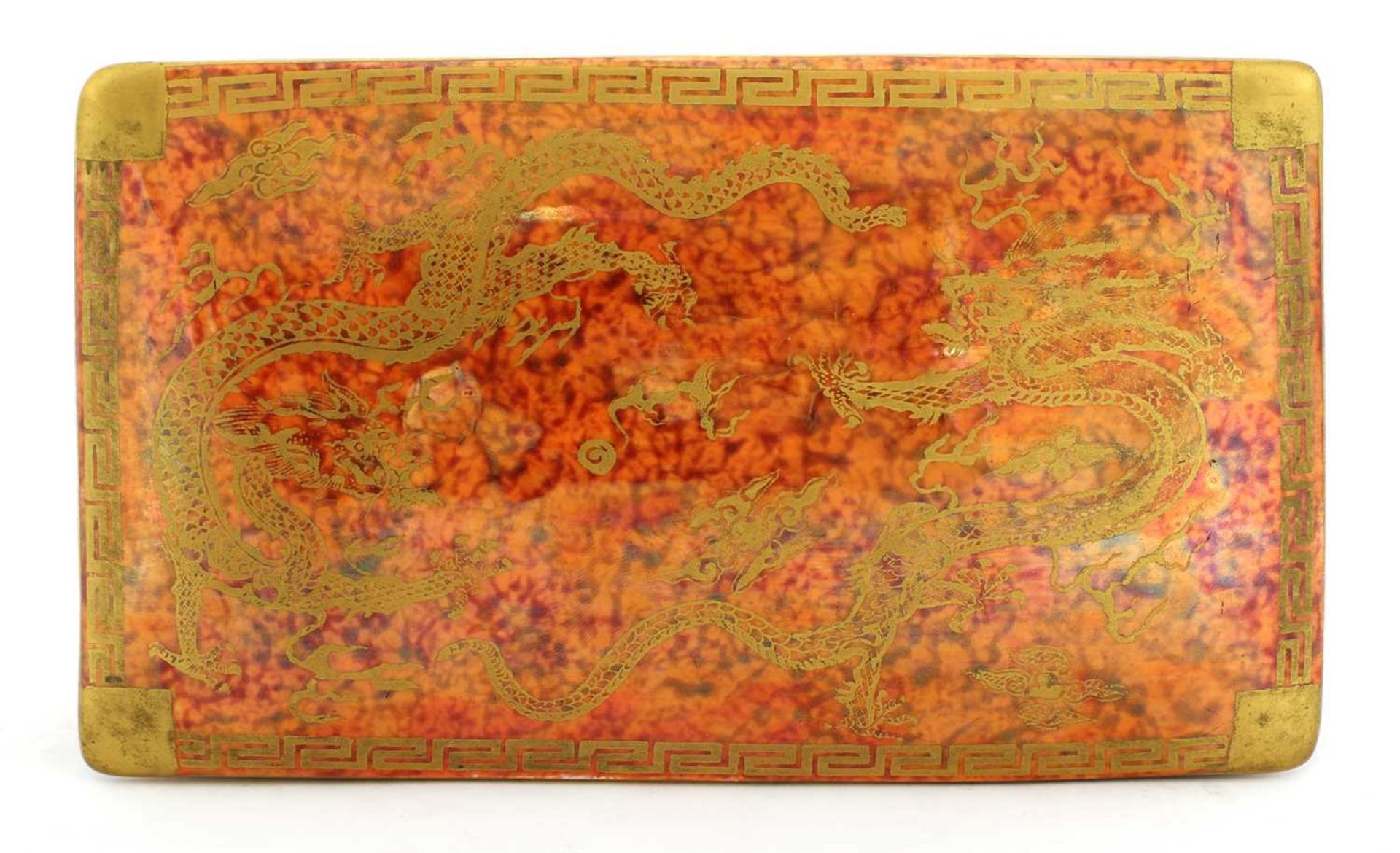 A Wedgwood 'Celestial Dragon' orange lustre cigarette box and cover, - Bild 4 aus 5