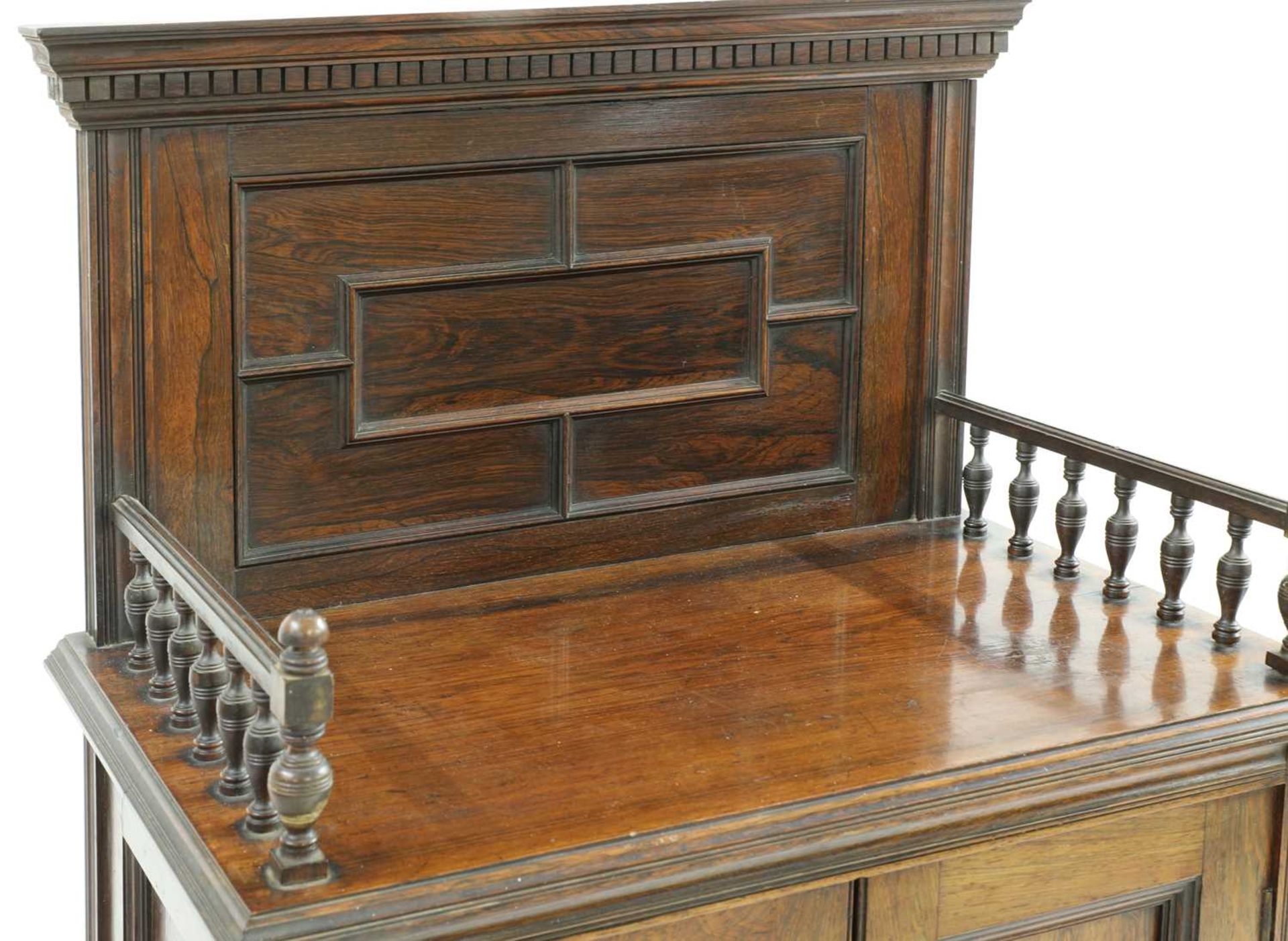 A walnut cabinet, - Bild 3 aus 4