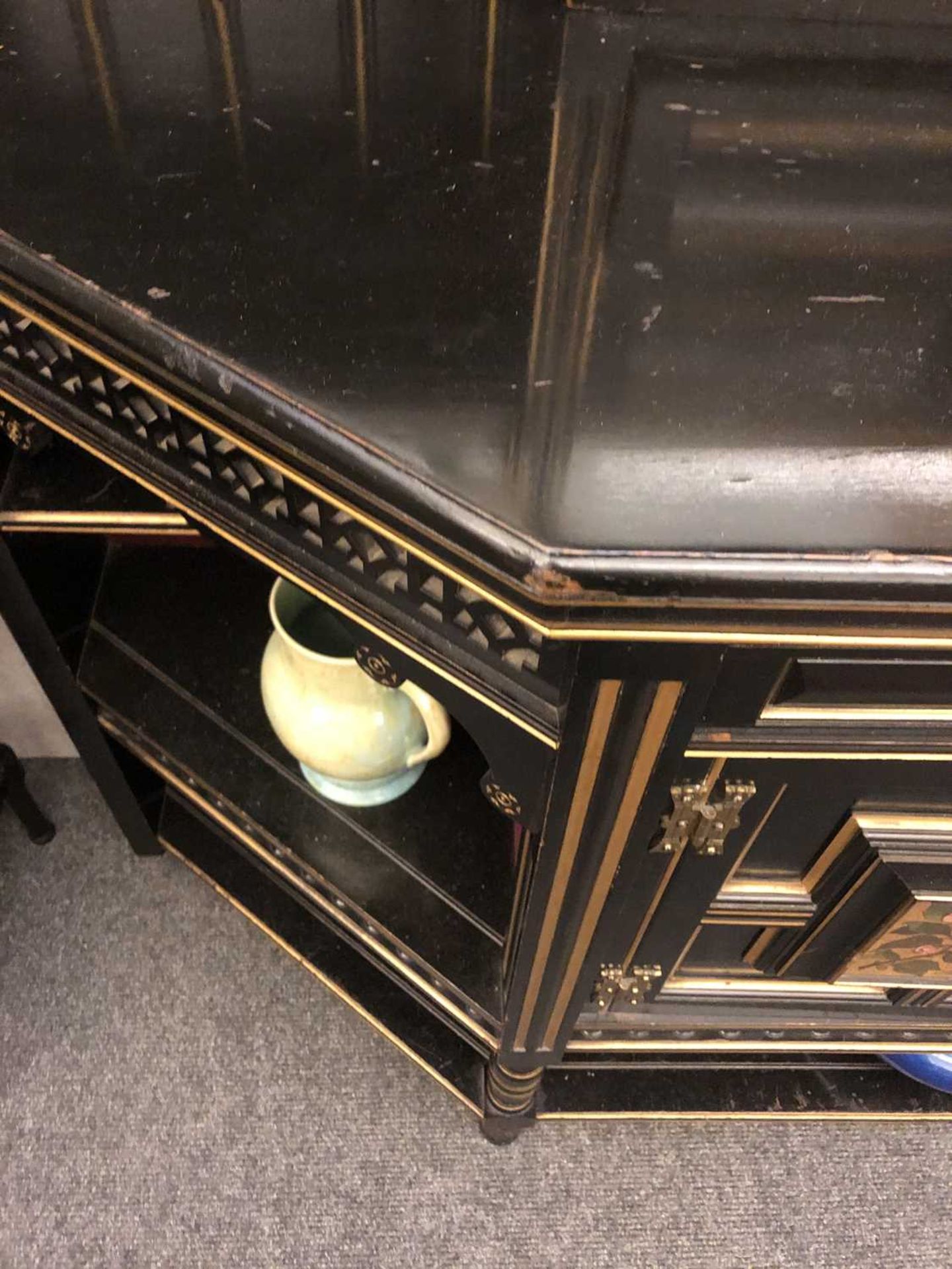 An Aesthetic ebonised and gilt wall cabinet, - Bild 7 aus 17