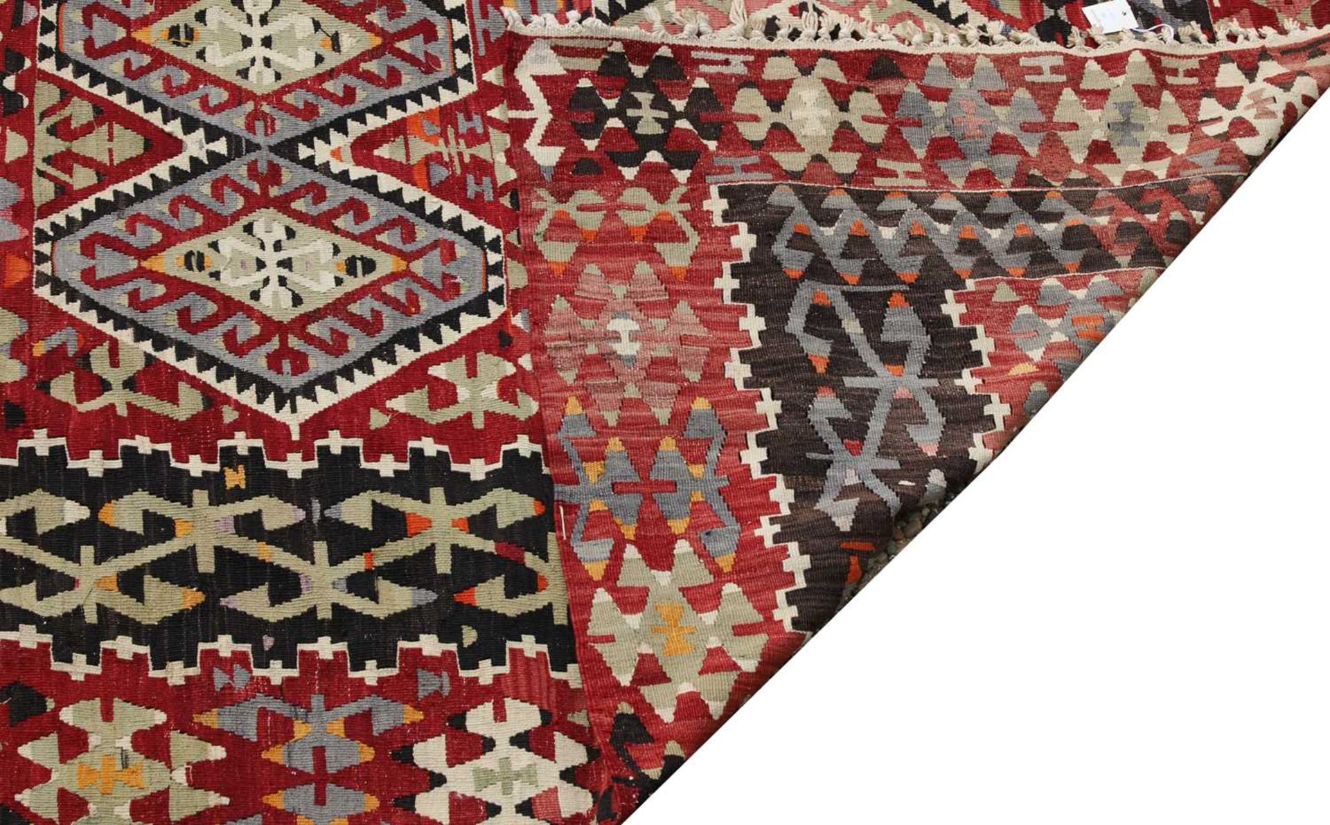 A modern Kelim rug, - Bild 2 aus 2