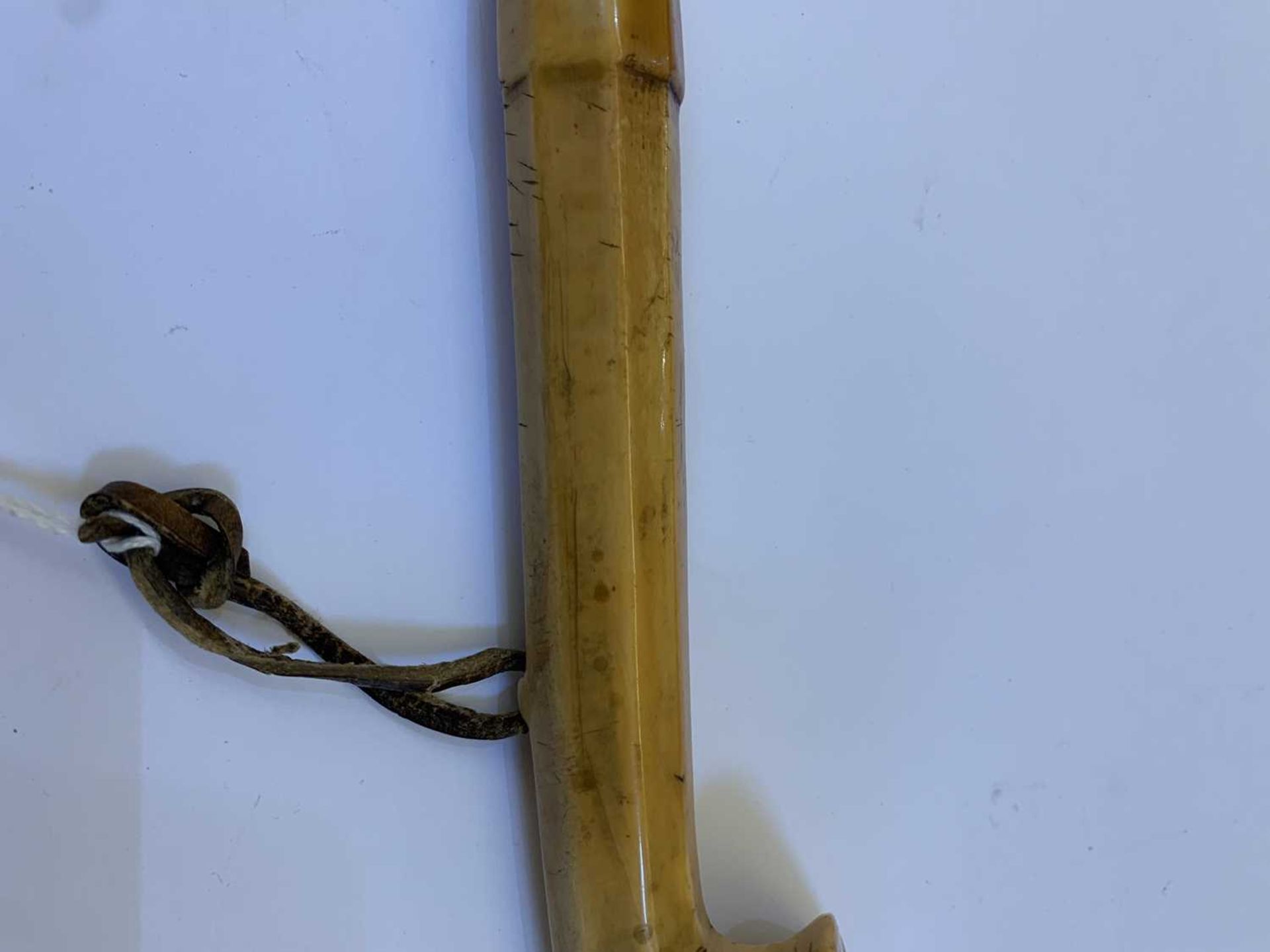 A rare mammoth ivory pipe, - Bild 11 aus 24