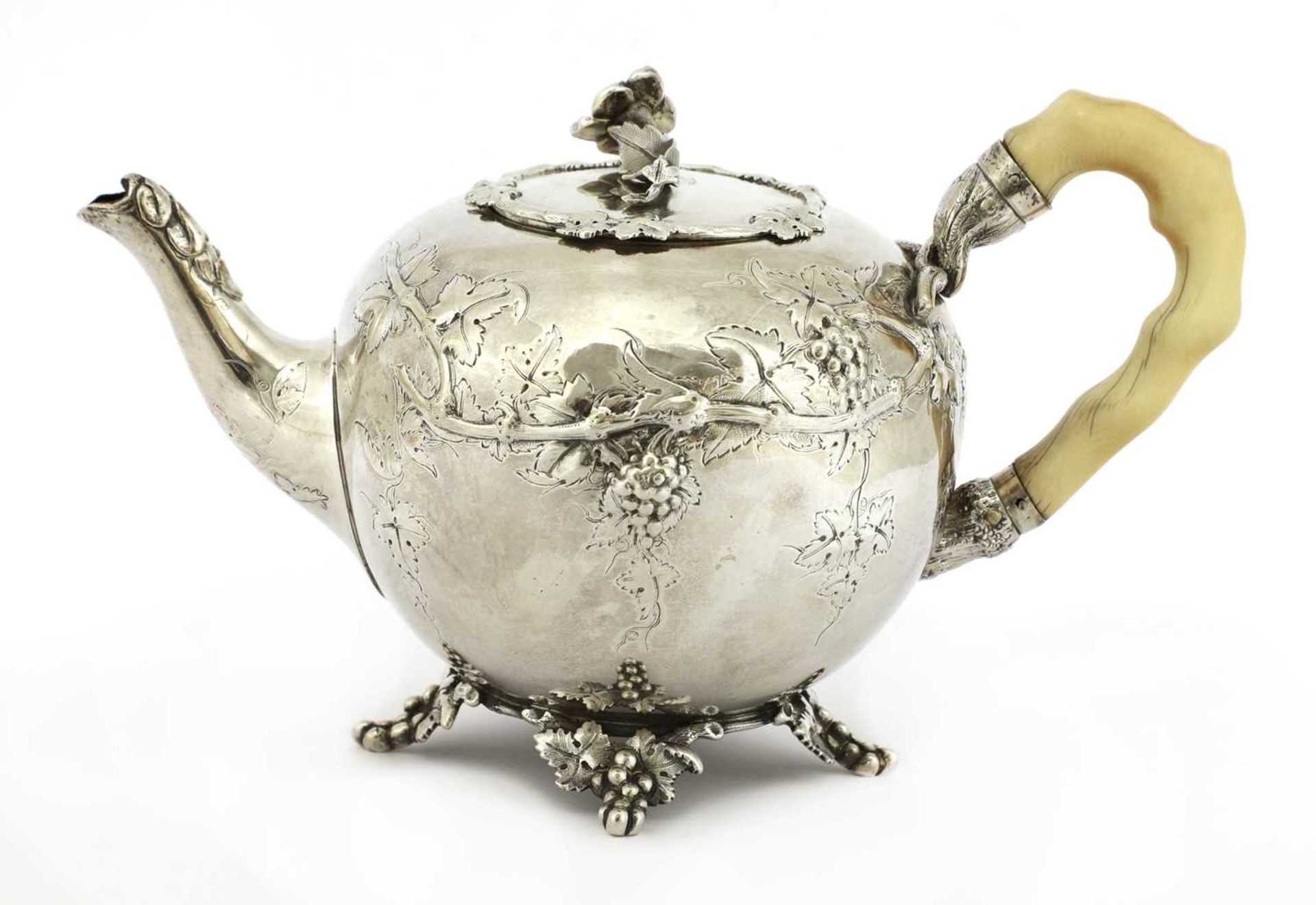 A Dutch 833 standard silver teapot,