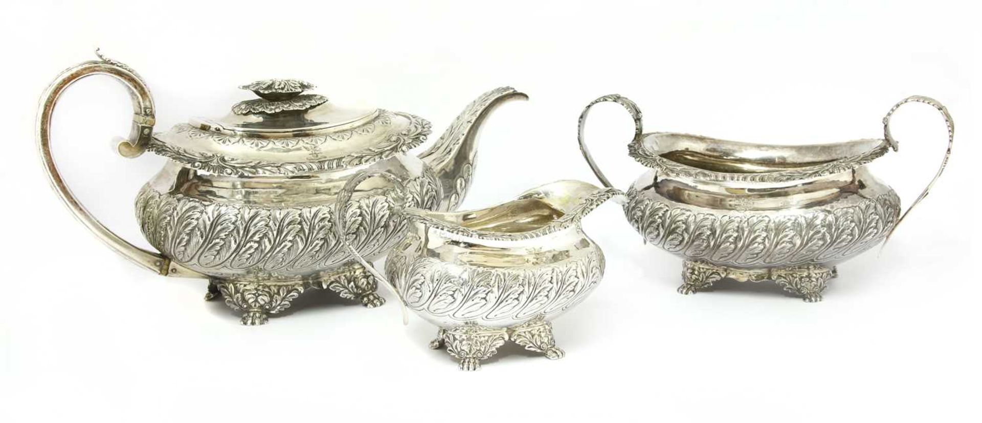 A George IV silver three-piece tea set, - Bild 2 aus 3