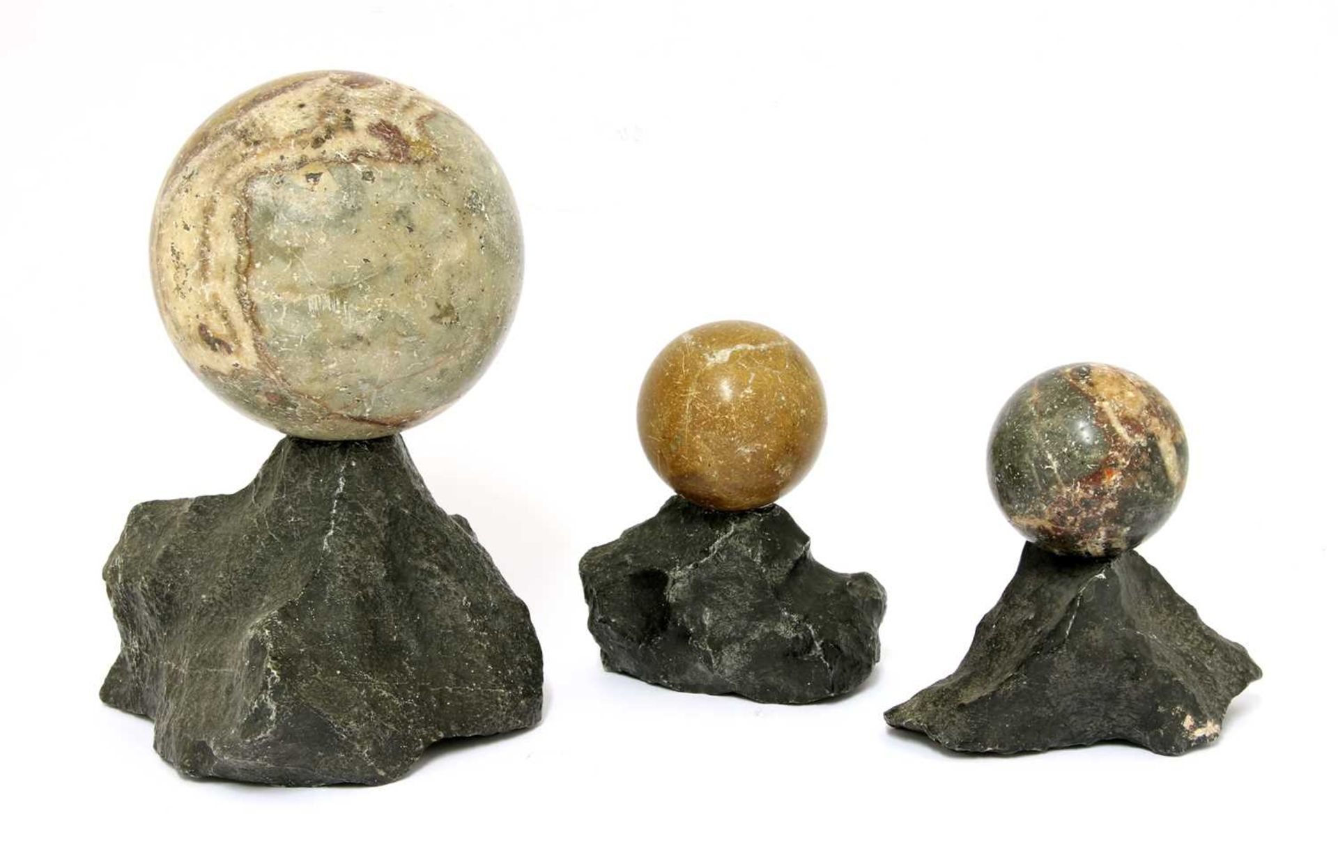 A trio of grand tour marble balls, - Bild 2 aus 2