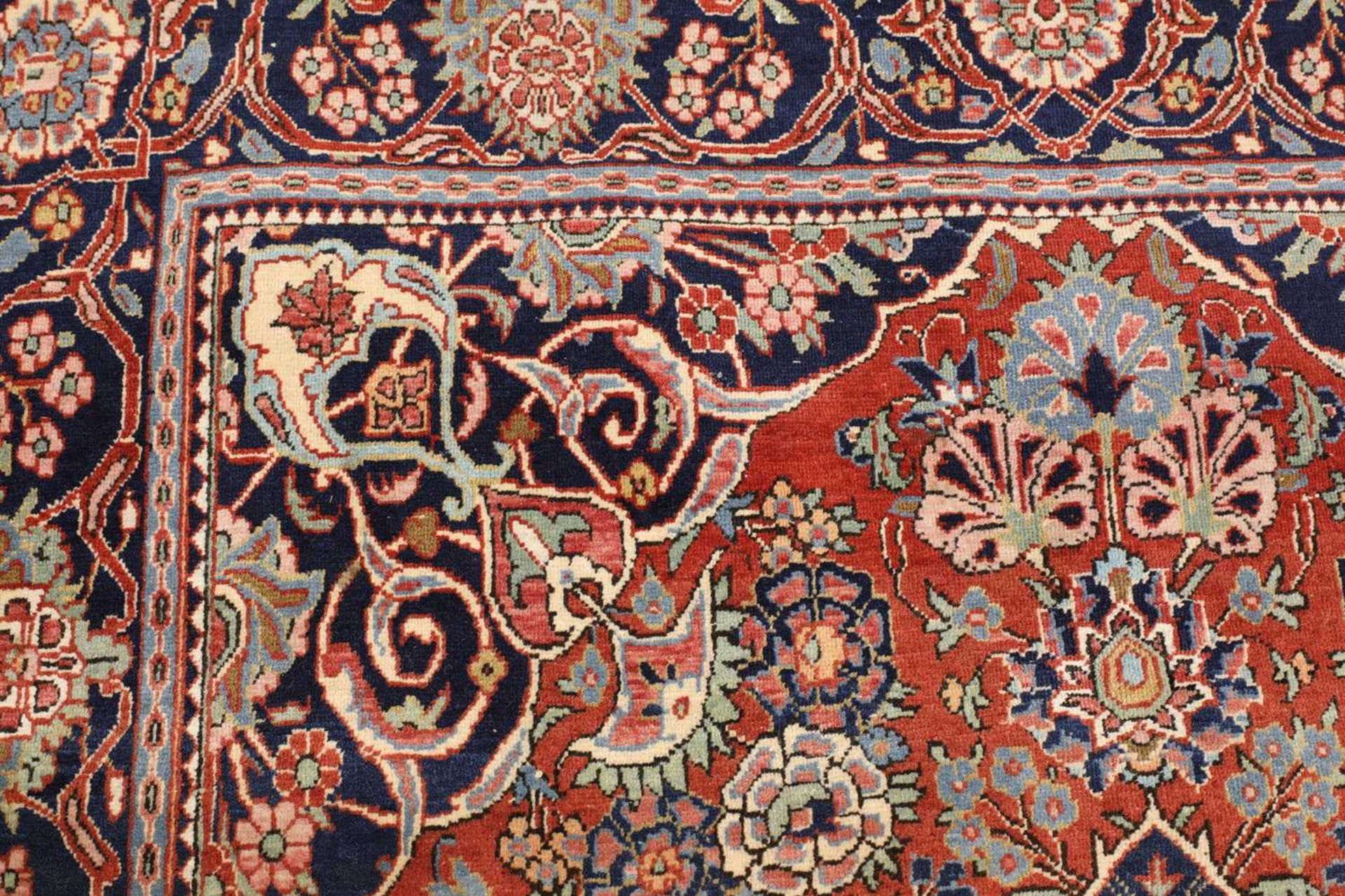 A pair of hand-knotted Persian rugs, - Image 8 of 10