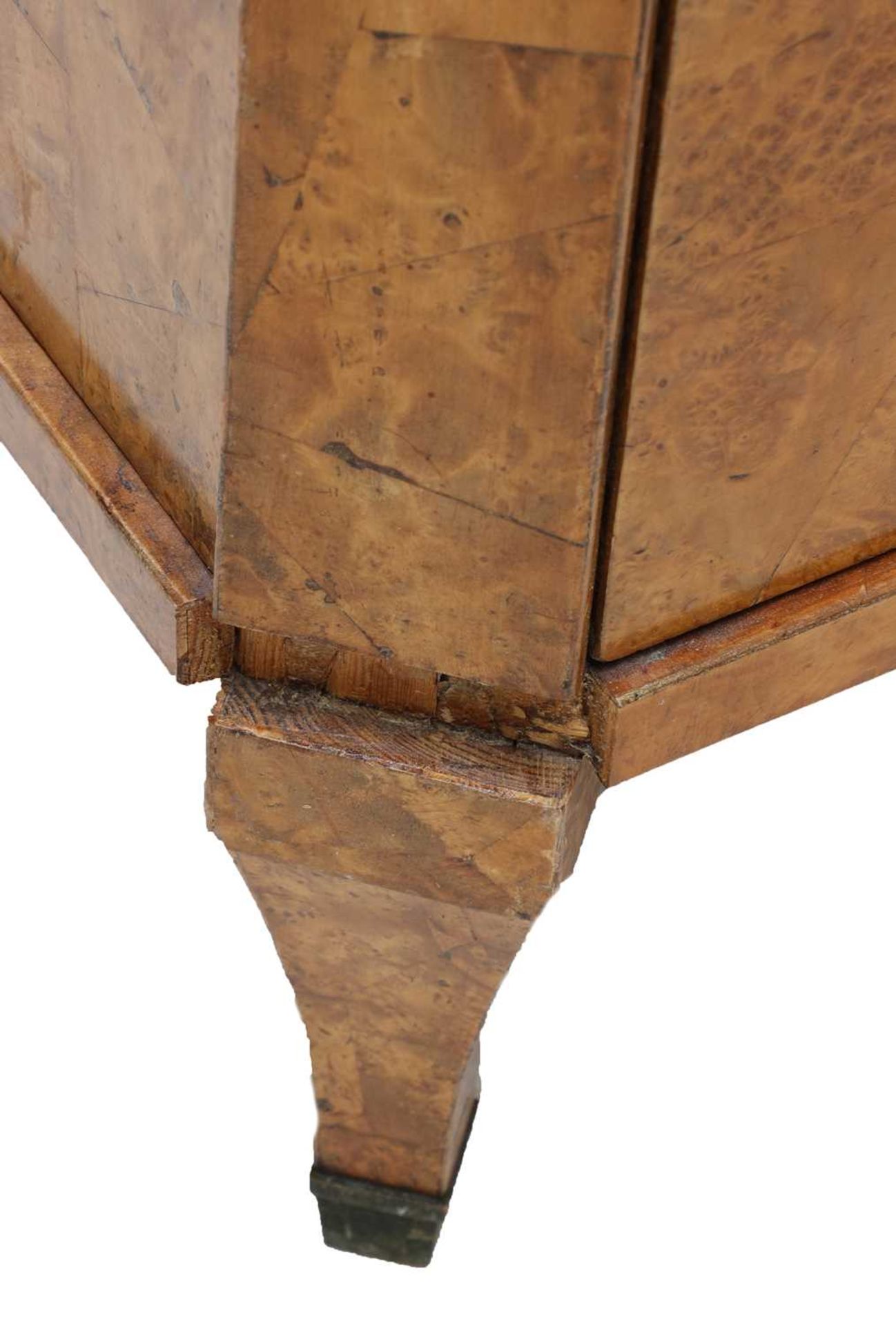 A Baltic burr walnut commode, - Image 7 of 22