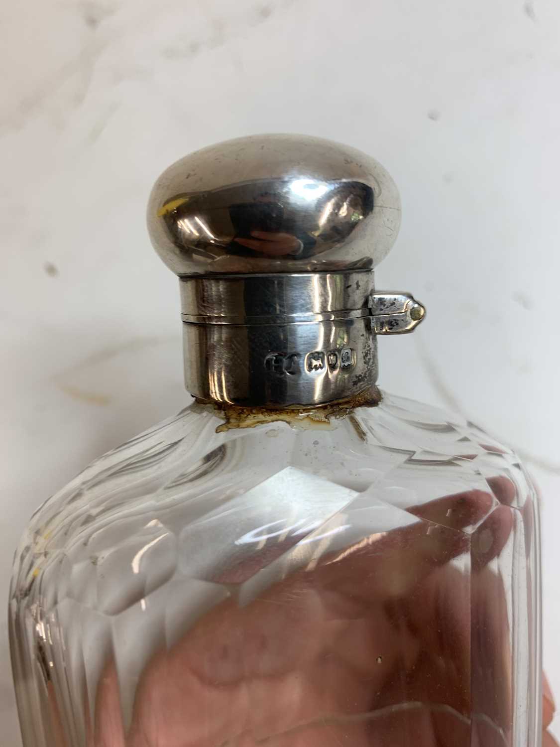 An Edwardian cut-glass and silver-mounted hip flask, - Image 14 of 21