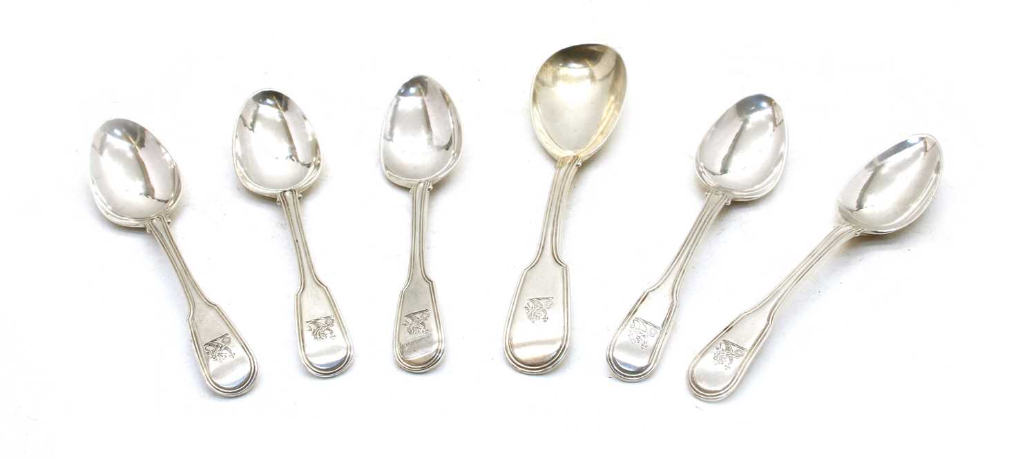 A set of five George III fiddle pattern and thread teaspoons,