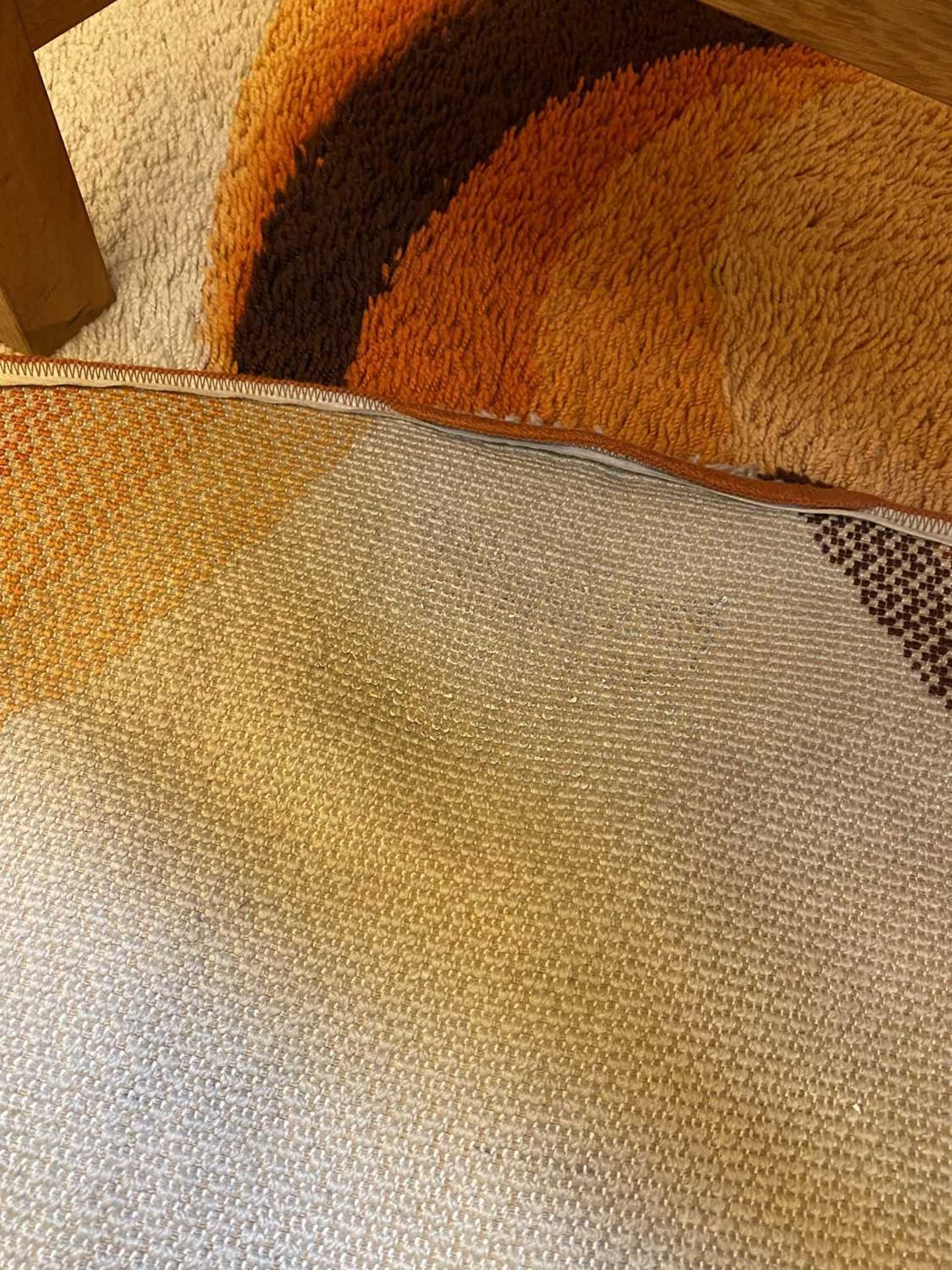An orange, brown and beige wool carpet, - Bild 7 aus 7