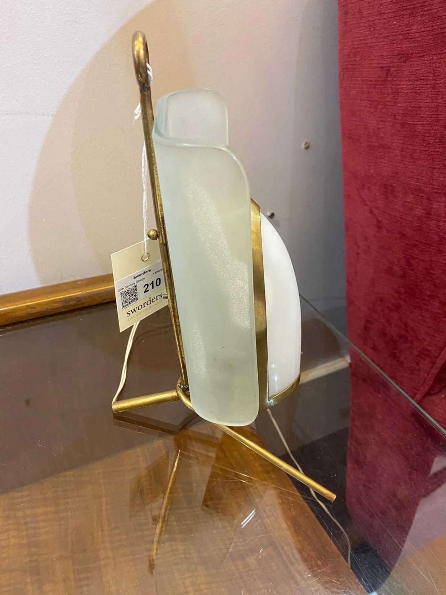 An Italian glass and brass table lamp, - Bild 2 aus 5