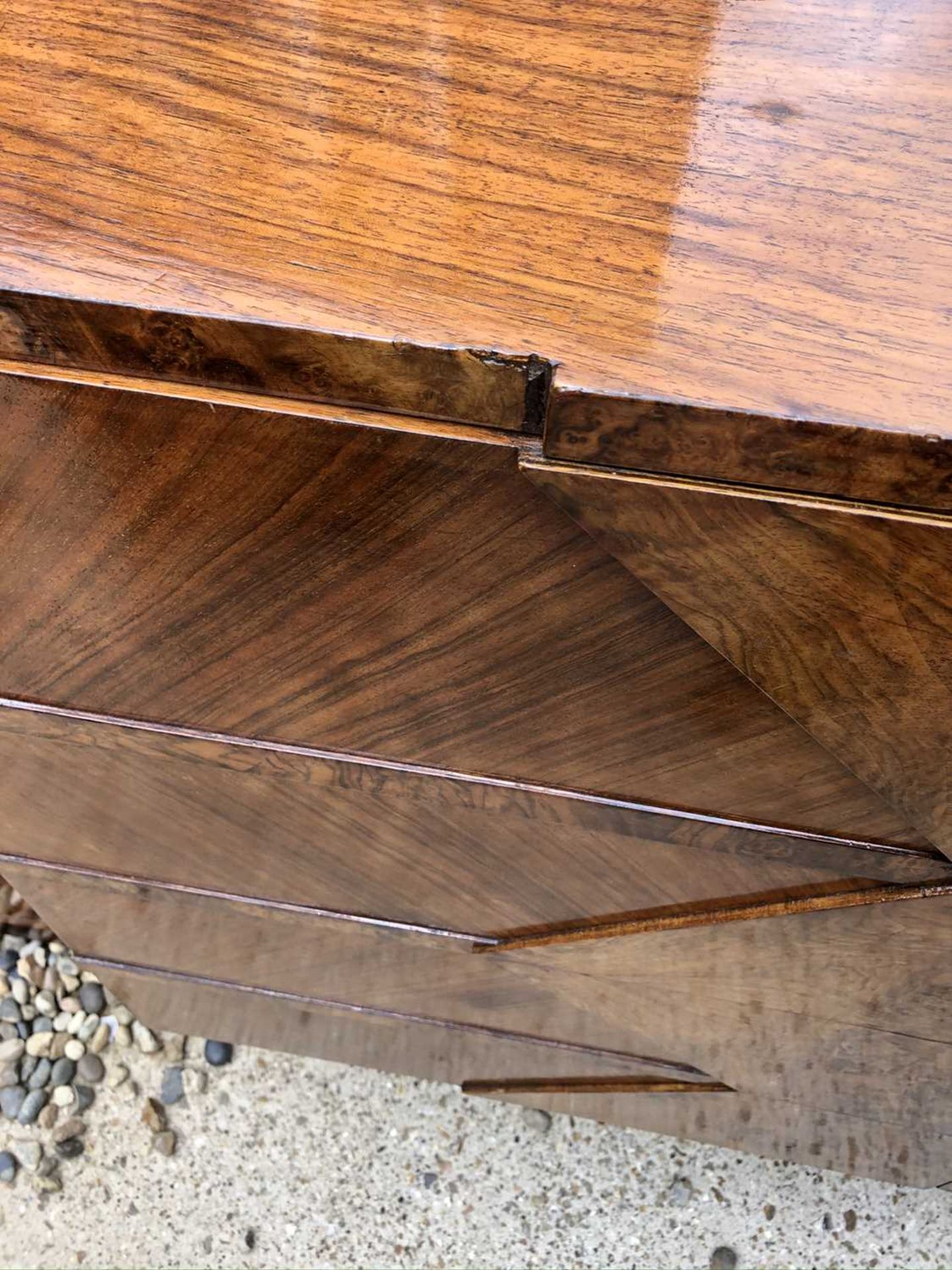 An Art Deco burr walnut sideboard, - Bild 6 aus 9