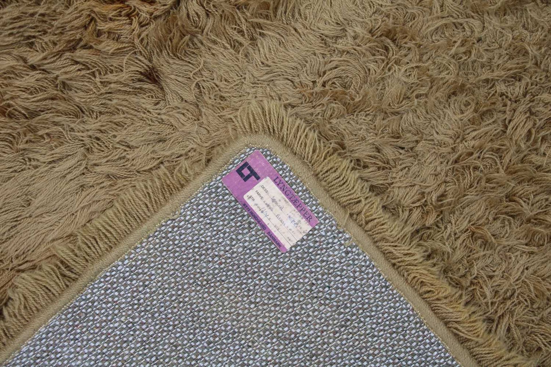 Two Scandinavian wool pile rugs, - Bild 2 aus 4
