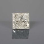 An unmounted princess cut diamond,