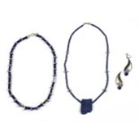 A contemporary silver lapis lazuli bead necklace,