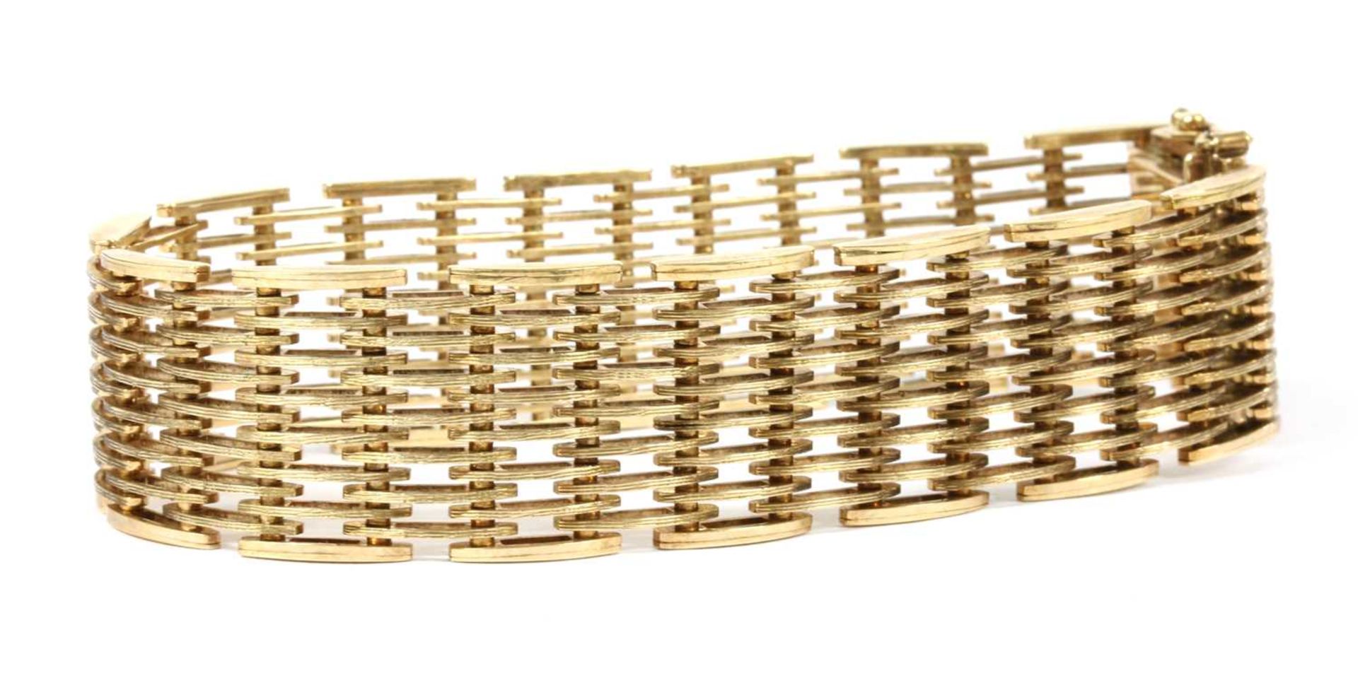 A 9ct gold gate bracelet, c.1970,