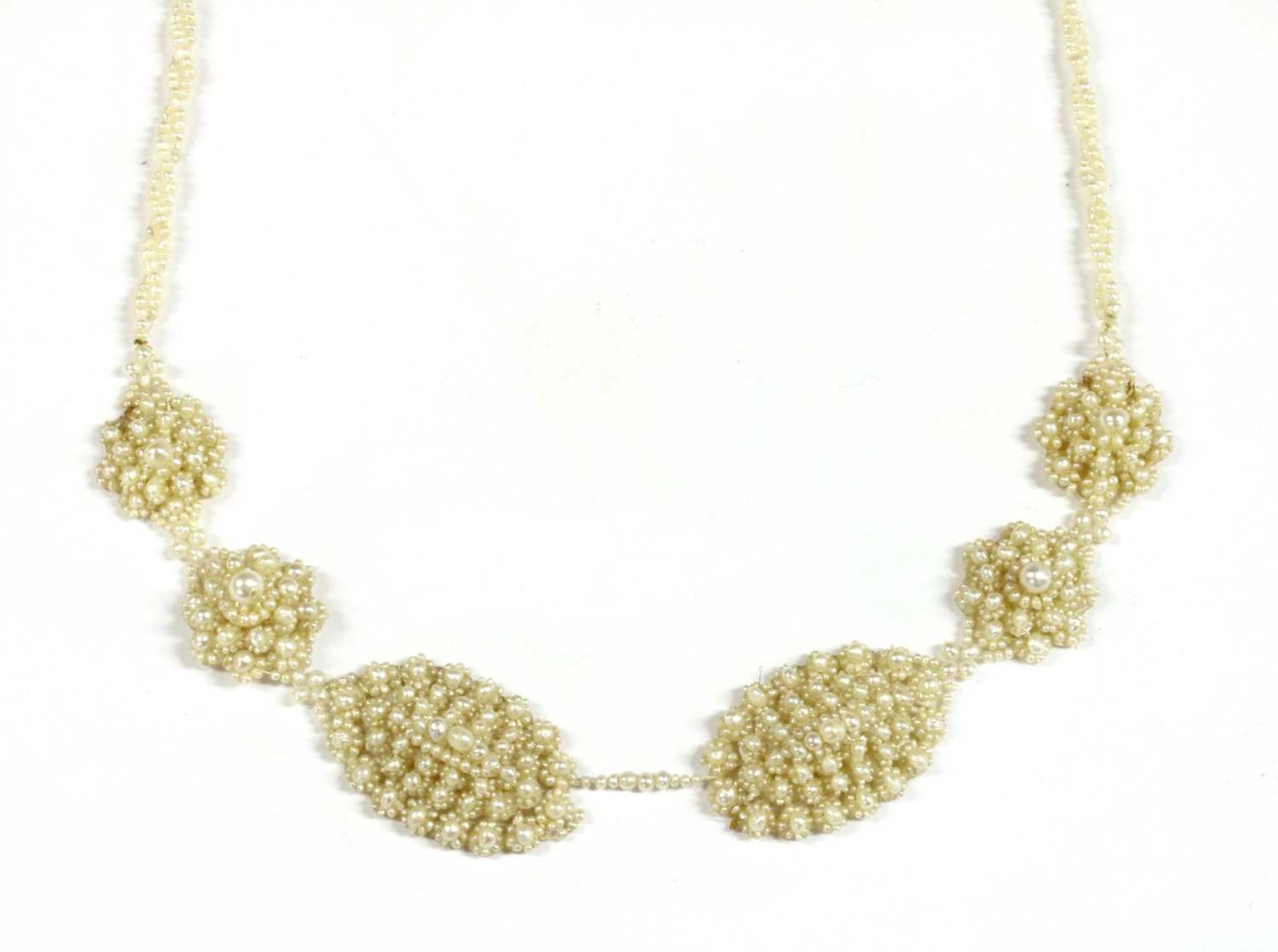 A seed pearl necklace,