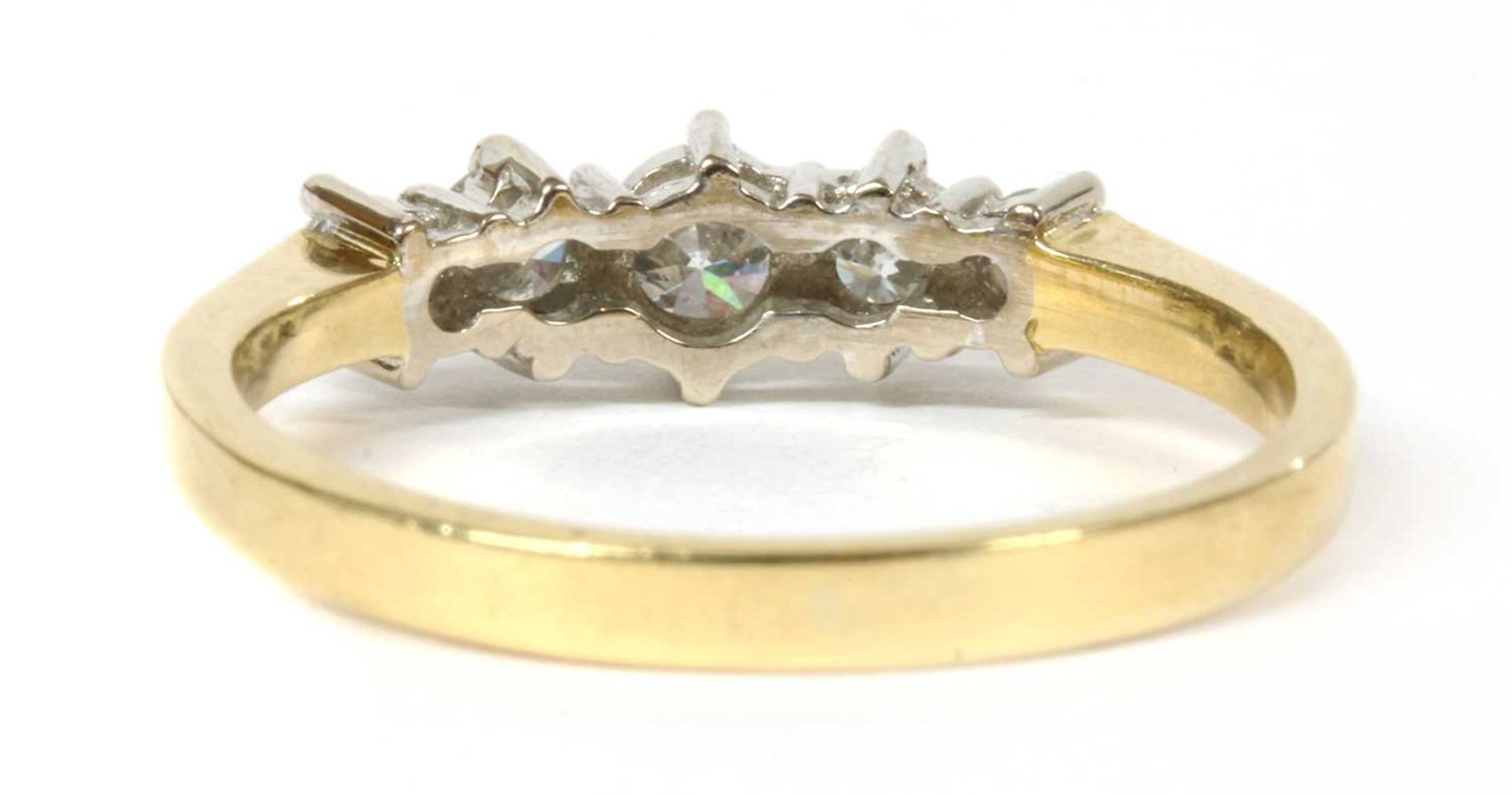 An 18ct gold five stone diamond ring, - Bild 6 aus 6