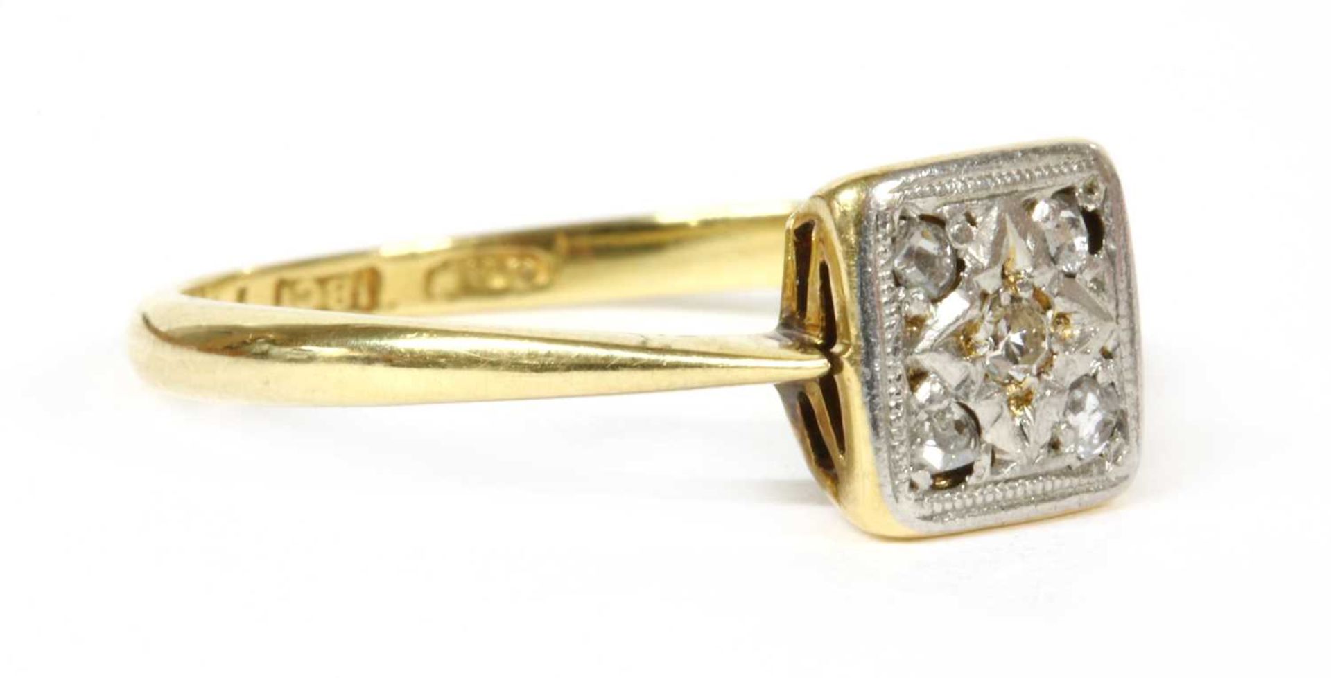 A gold diamond cluster ring, - Bild 2 aus 3