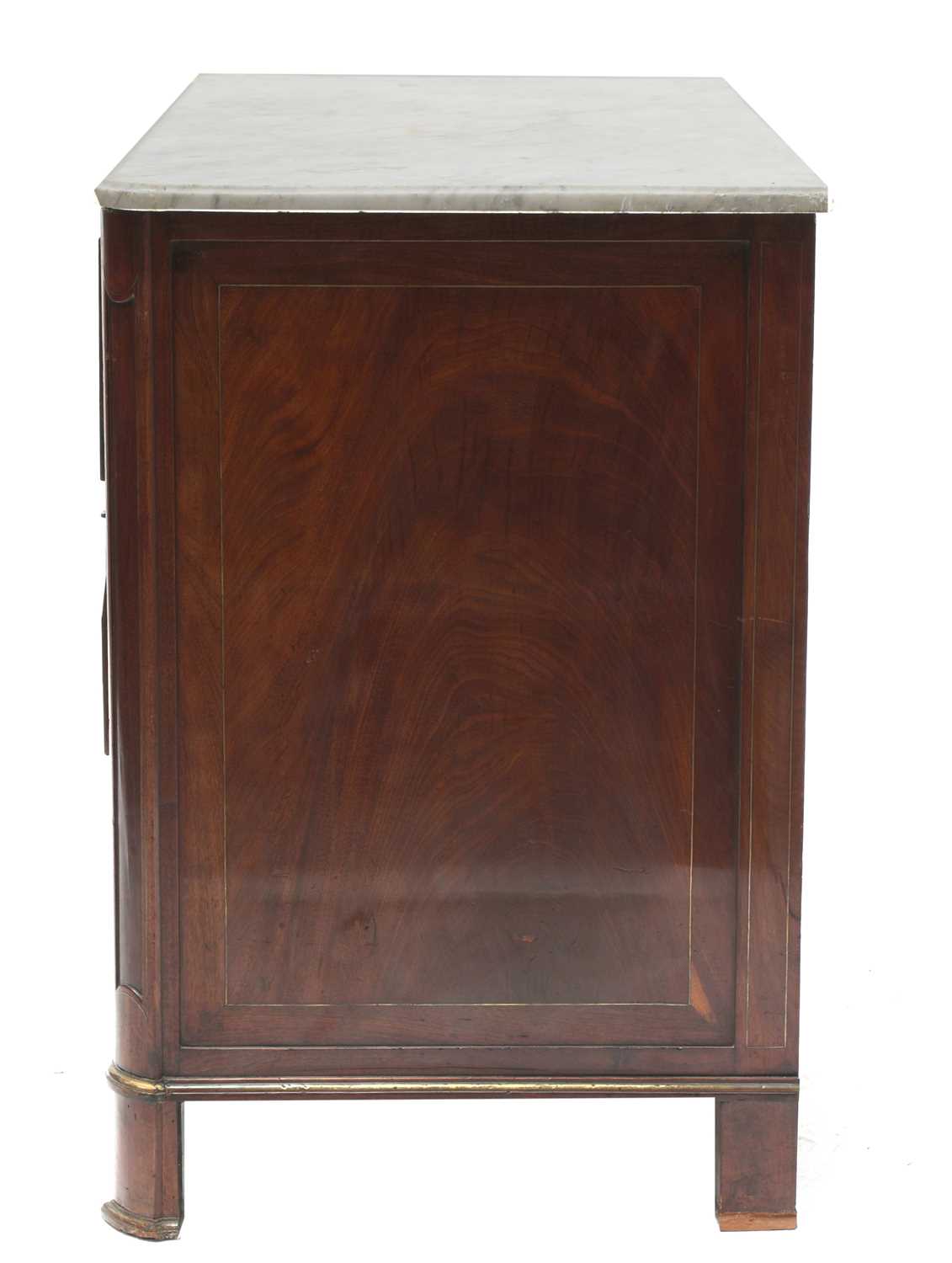 A French mahogany commode chest, - Image 3 of 5